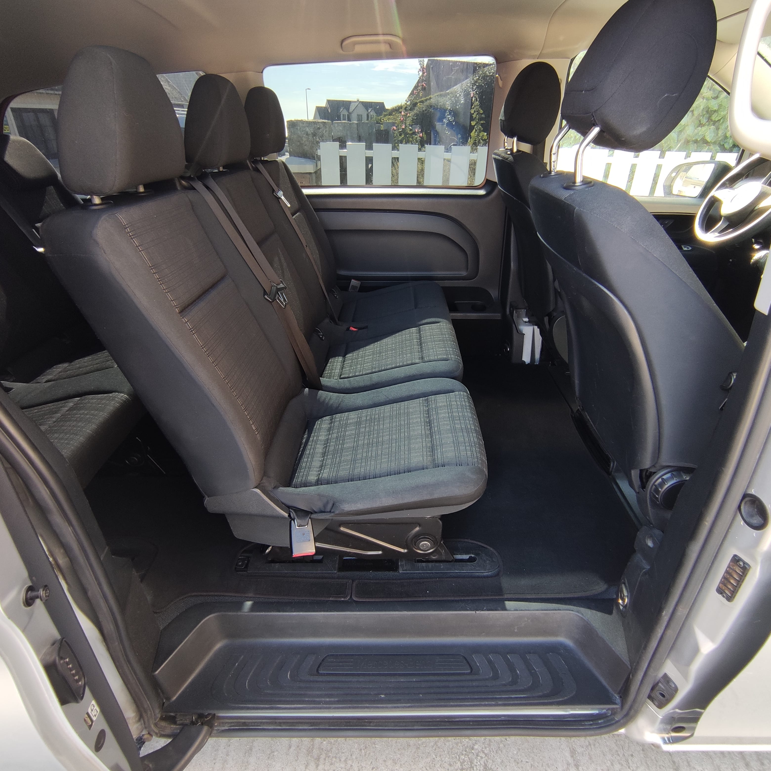 Mercedes-Benz Vito Tourer avec Siège bébé
