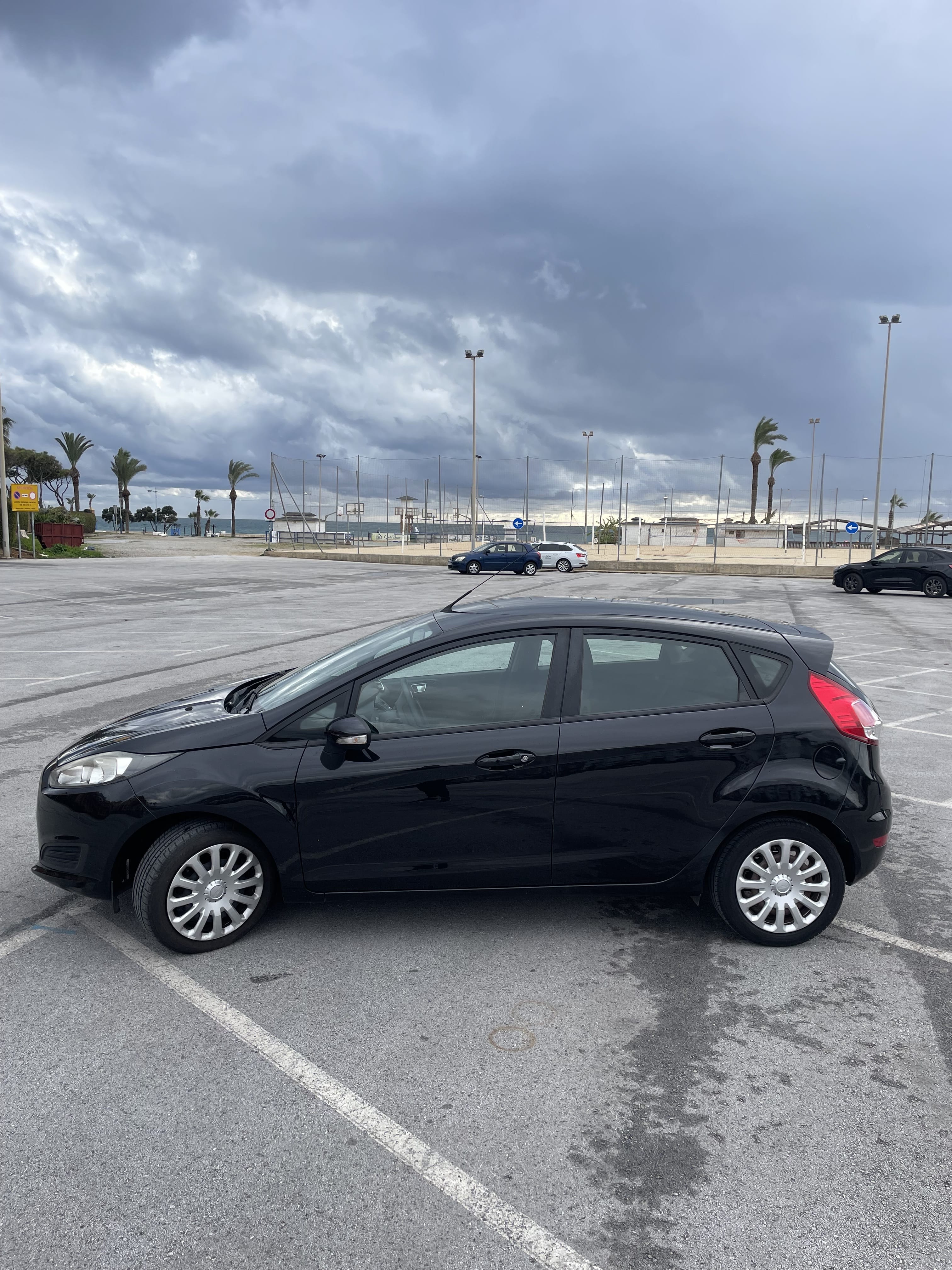 Ford Fiesta con Aire acondicionado