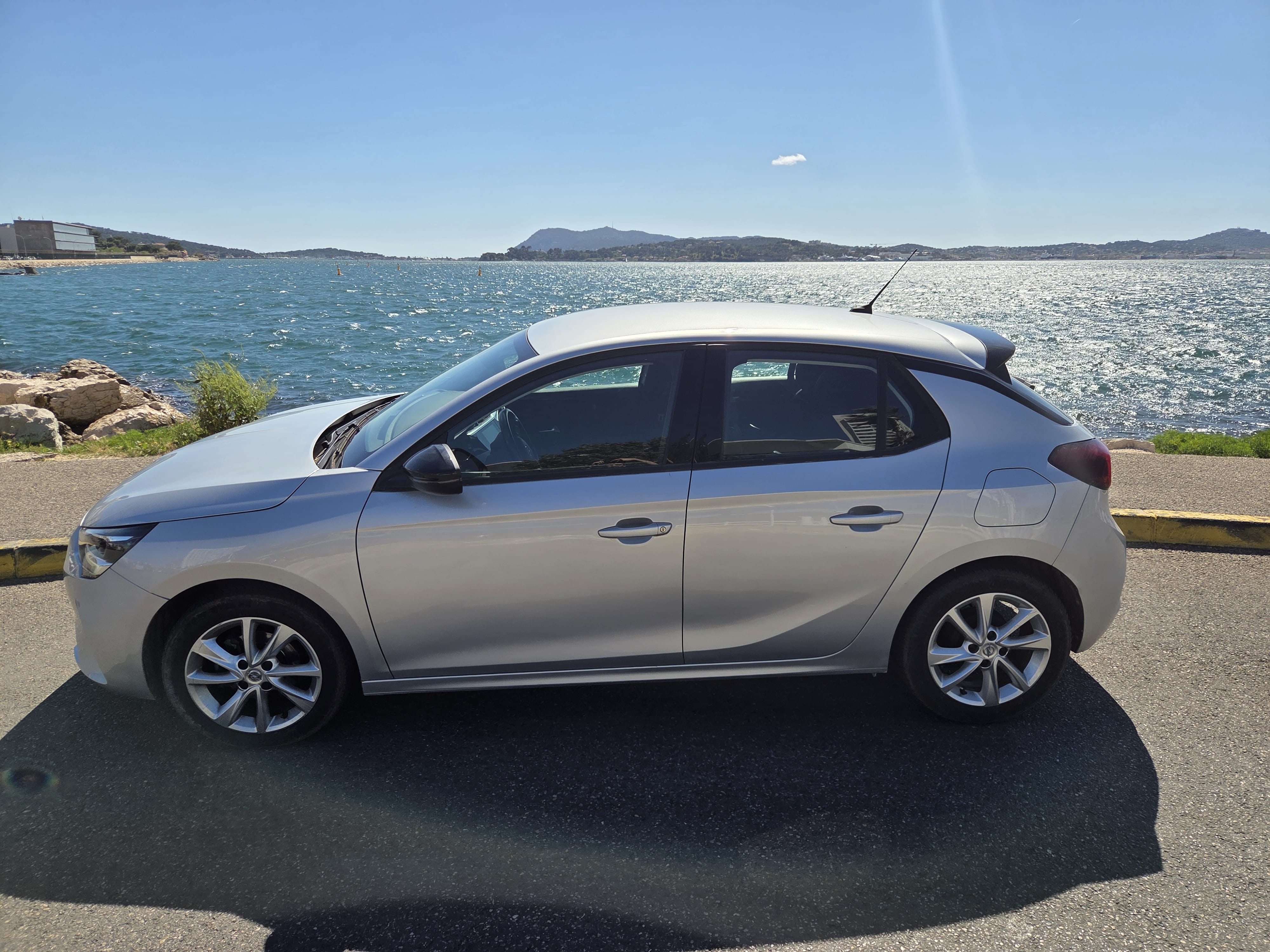 Opel Corsa avec Climatisation