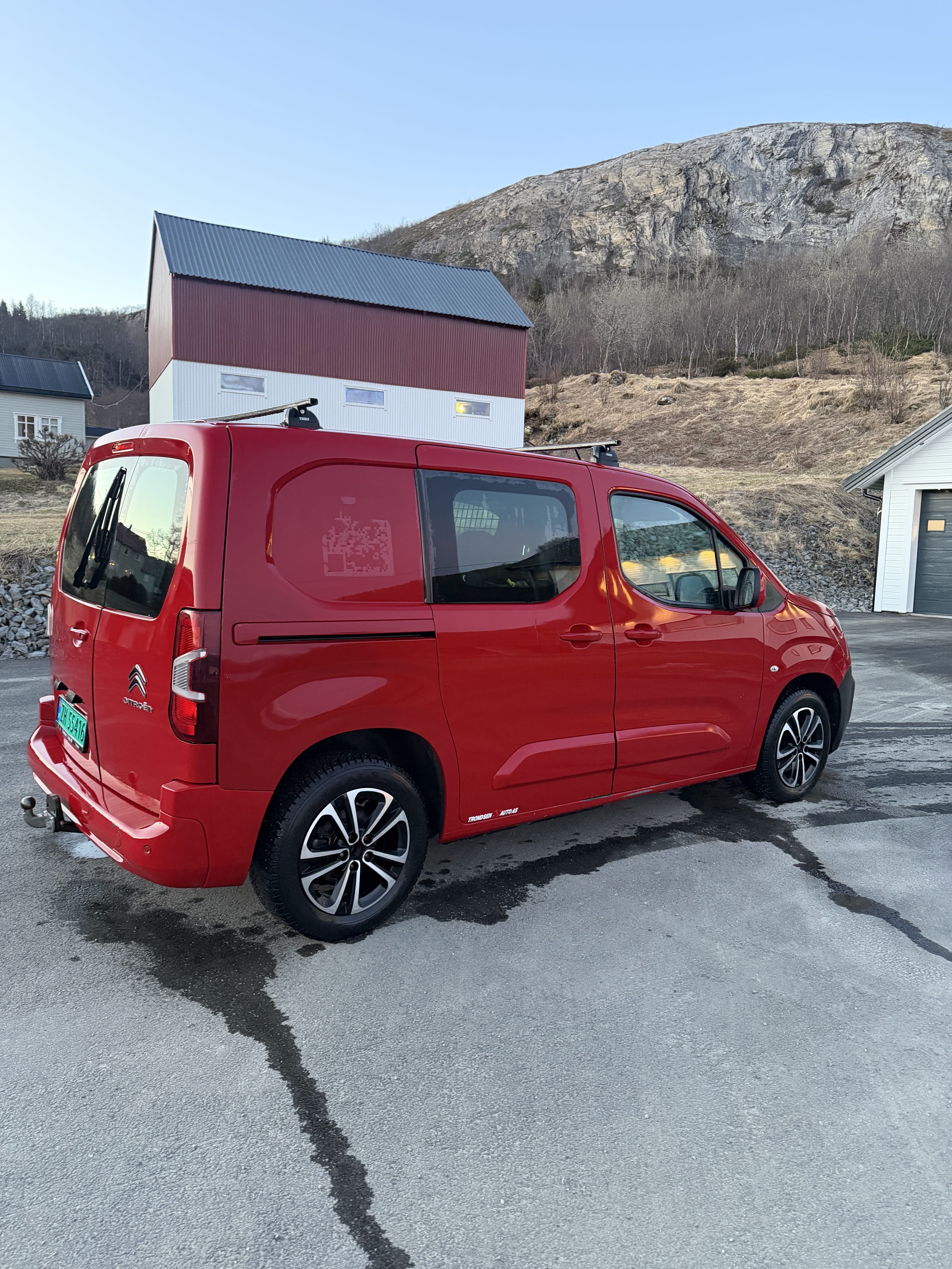 Citroen Berlingo with Apple CarPlay