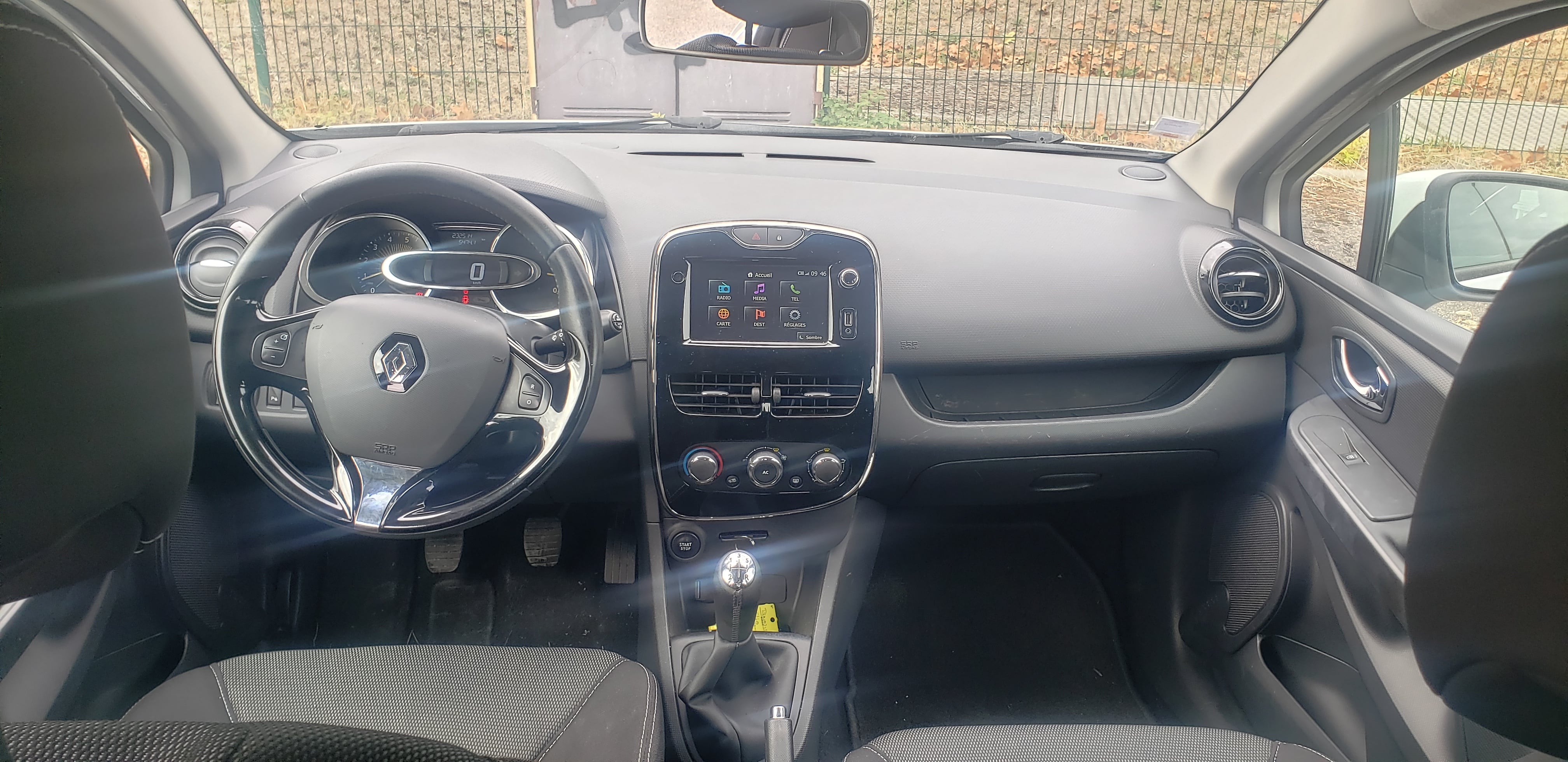 Renault Clio avec Régulateur de vitesse