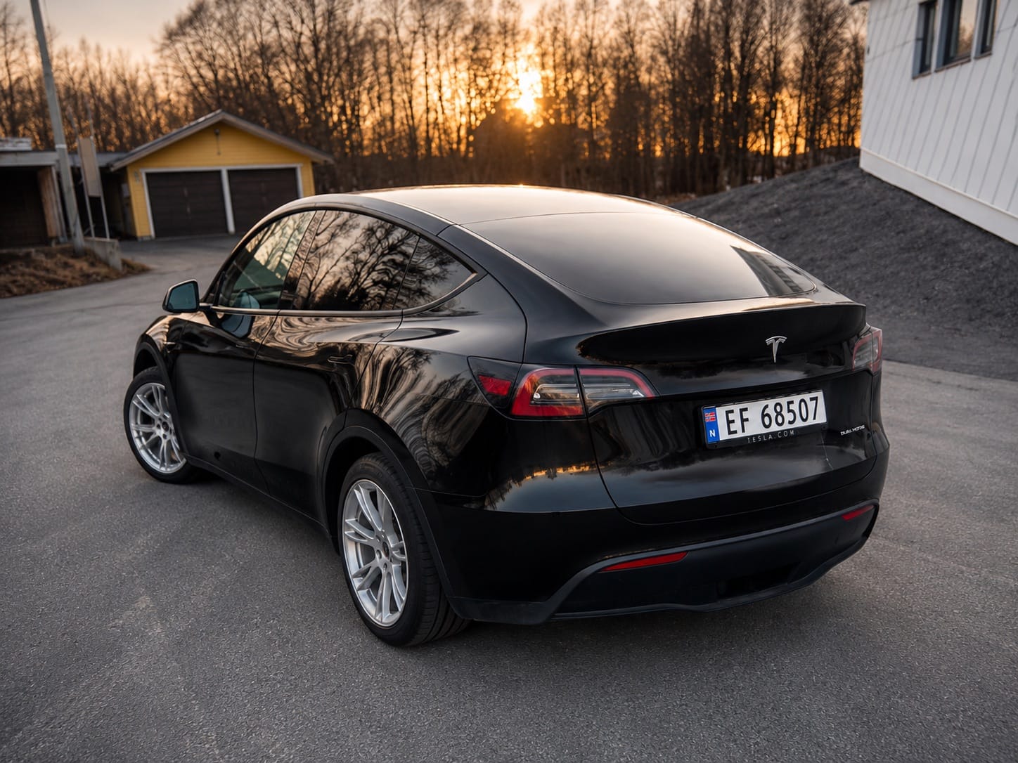 Tesla Model Y Long Range AWD met Achteruitrijcamera