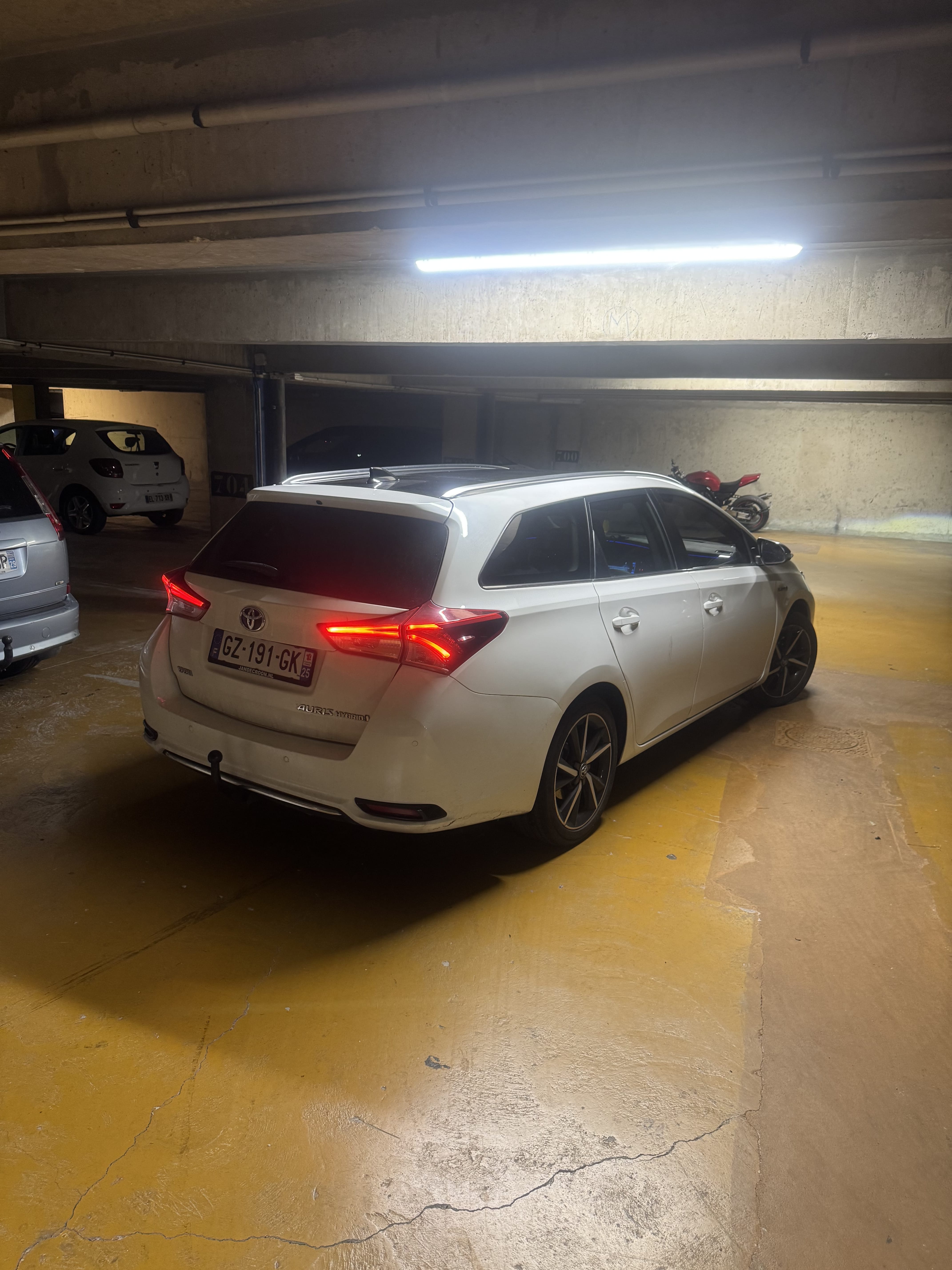 Toyota Auris Hybride avec Climatisation