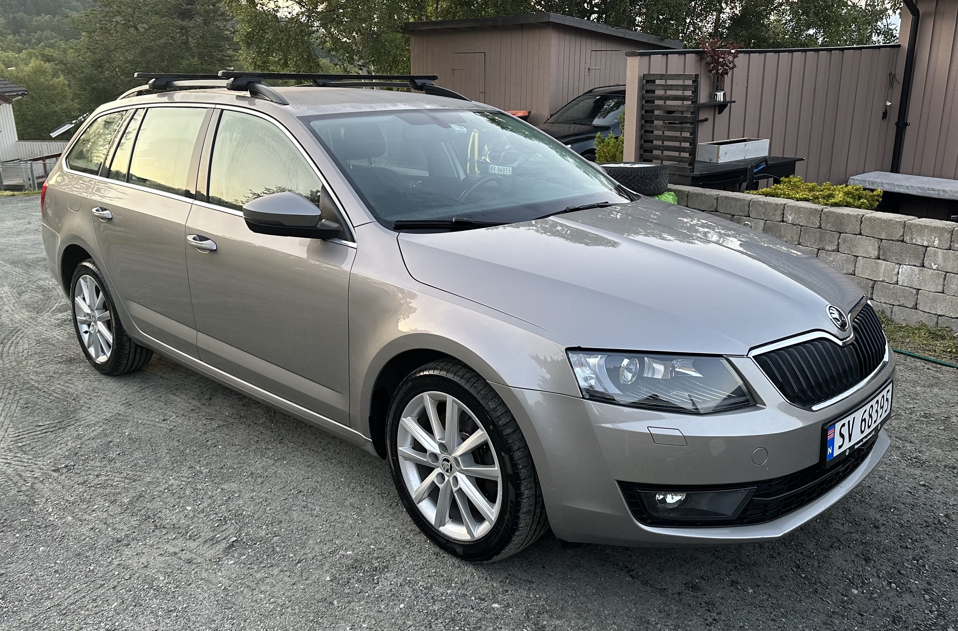 Skoda Octavia med Lydinngang