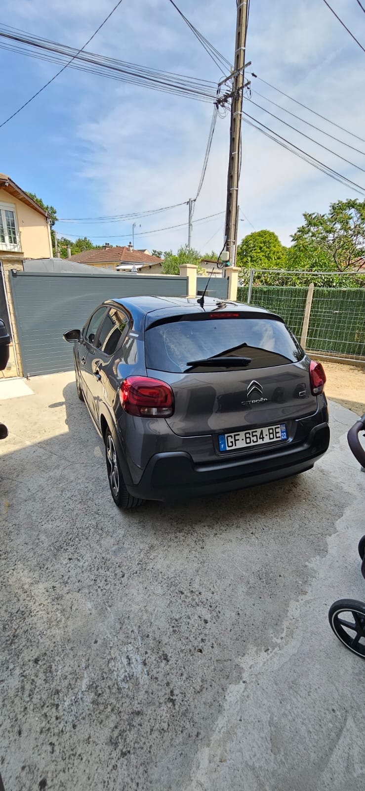 Citroen C3 with Baby seat