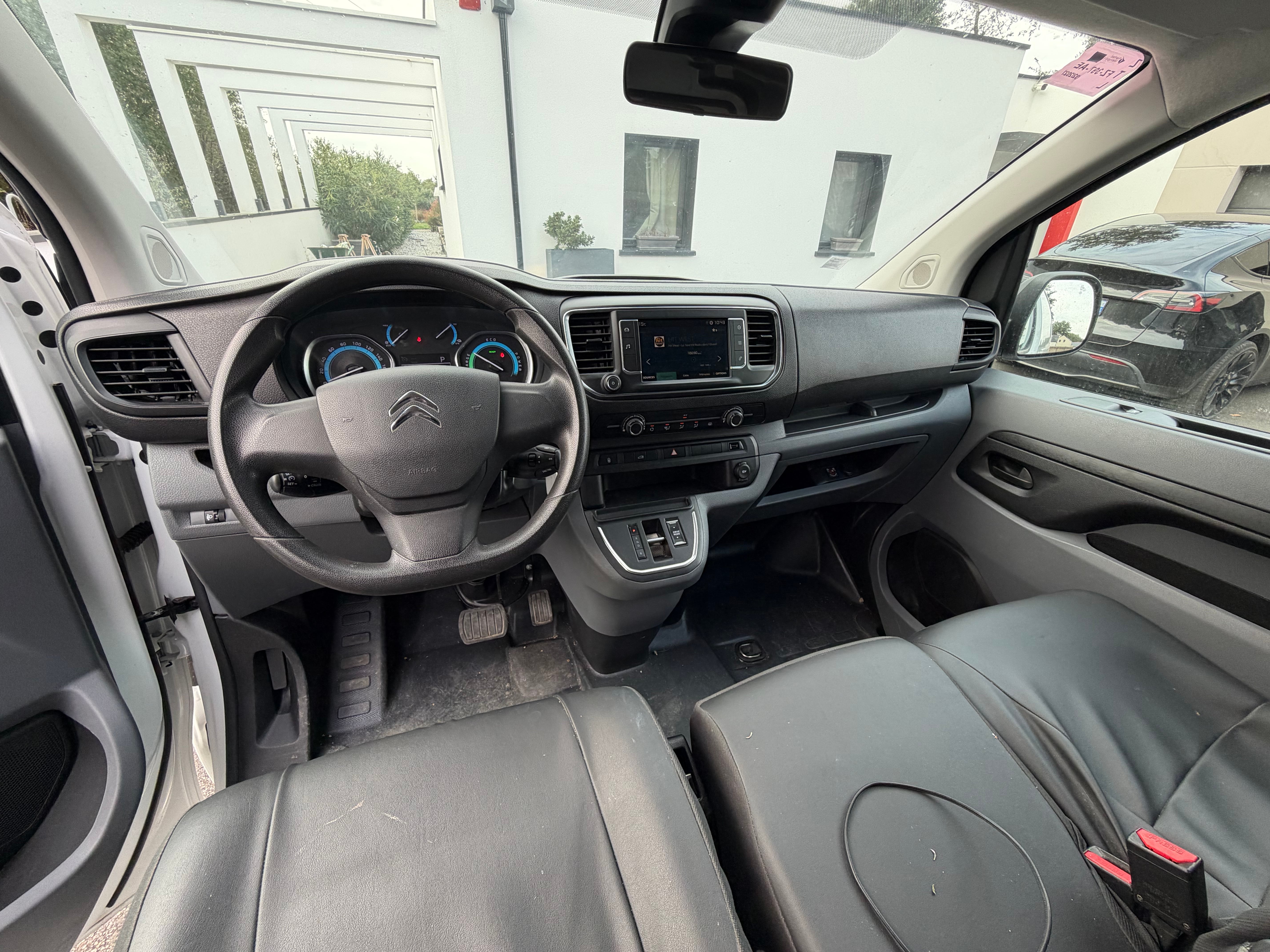 Citroen Ë-Jumpy avec GPS