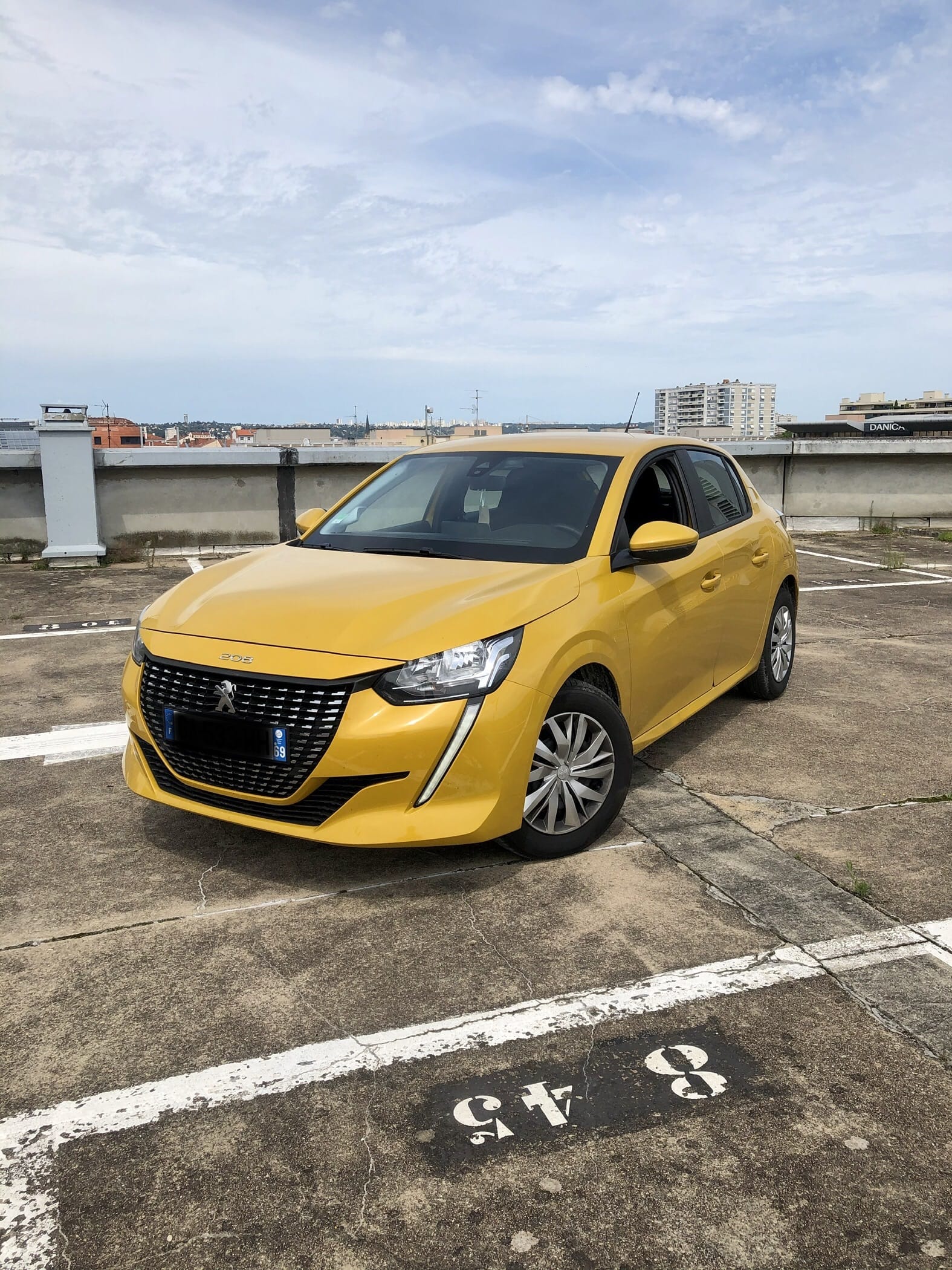 Peugeot 208, 2021, Essence 95