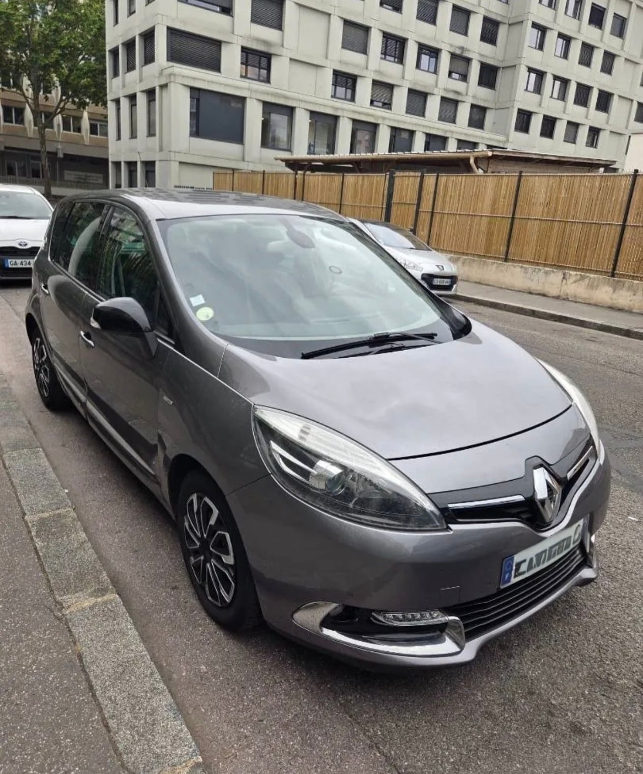 Renault Scenic 1.6 Dci 130 mit Autoradio