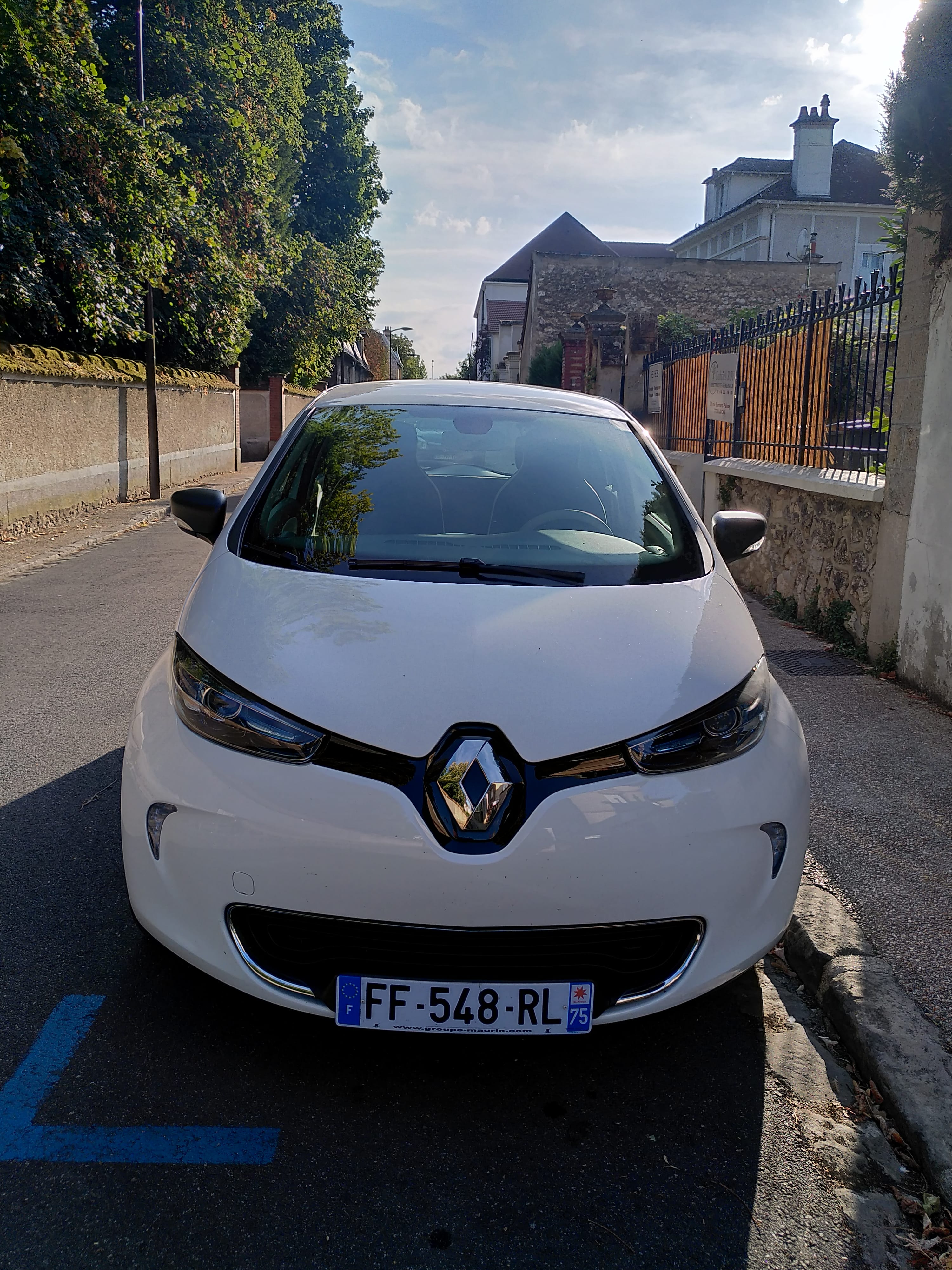 Renault ZOE 300 km d'autonomie électrique CITY R90 avec Audio Bluetooth