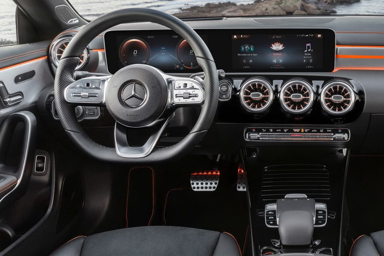 Mercedes-Benz Classe CLA Pack amg avec Audio Bluetooth