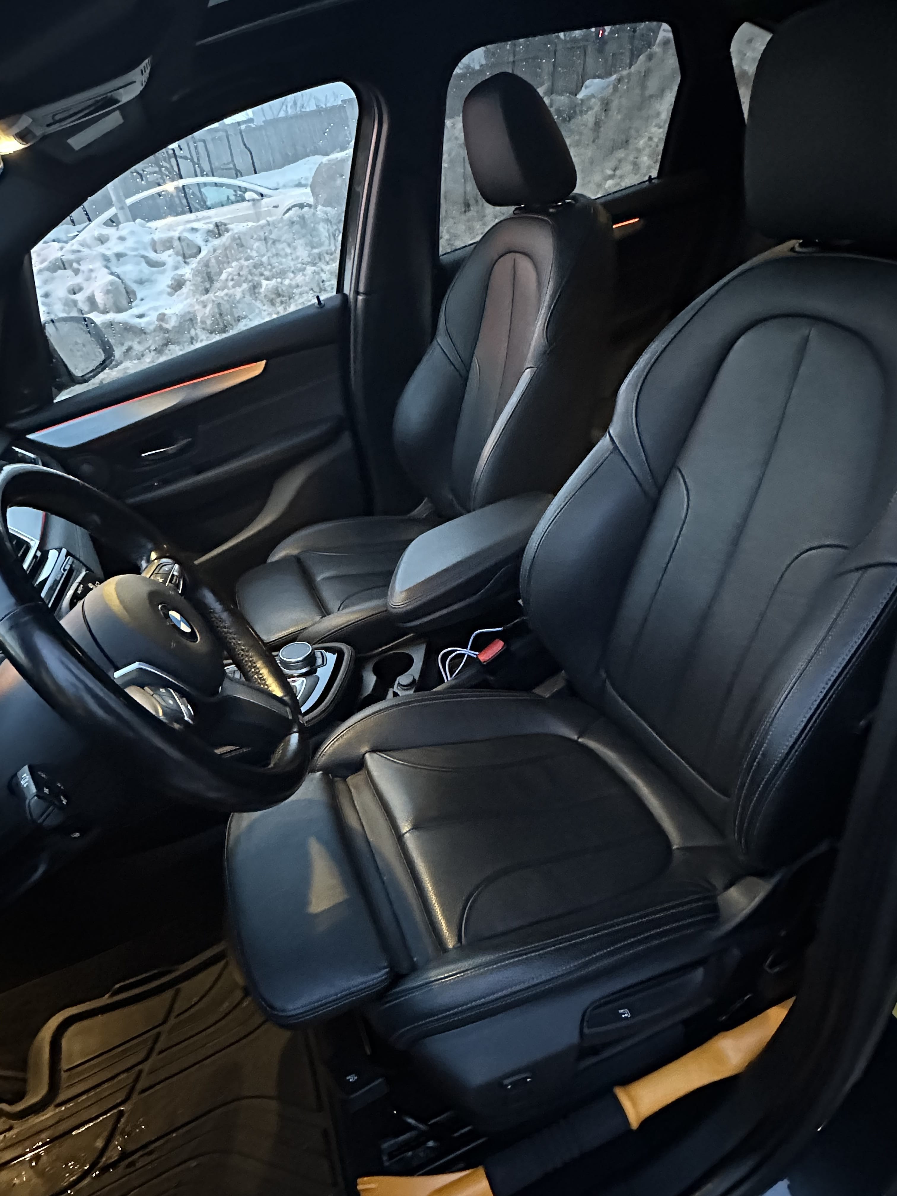 BMW  225xe Active Tourer Sailjex med GPS