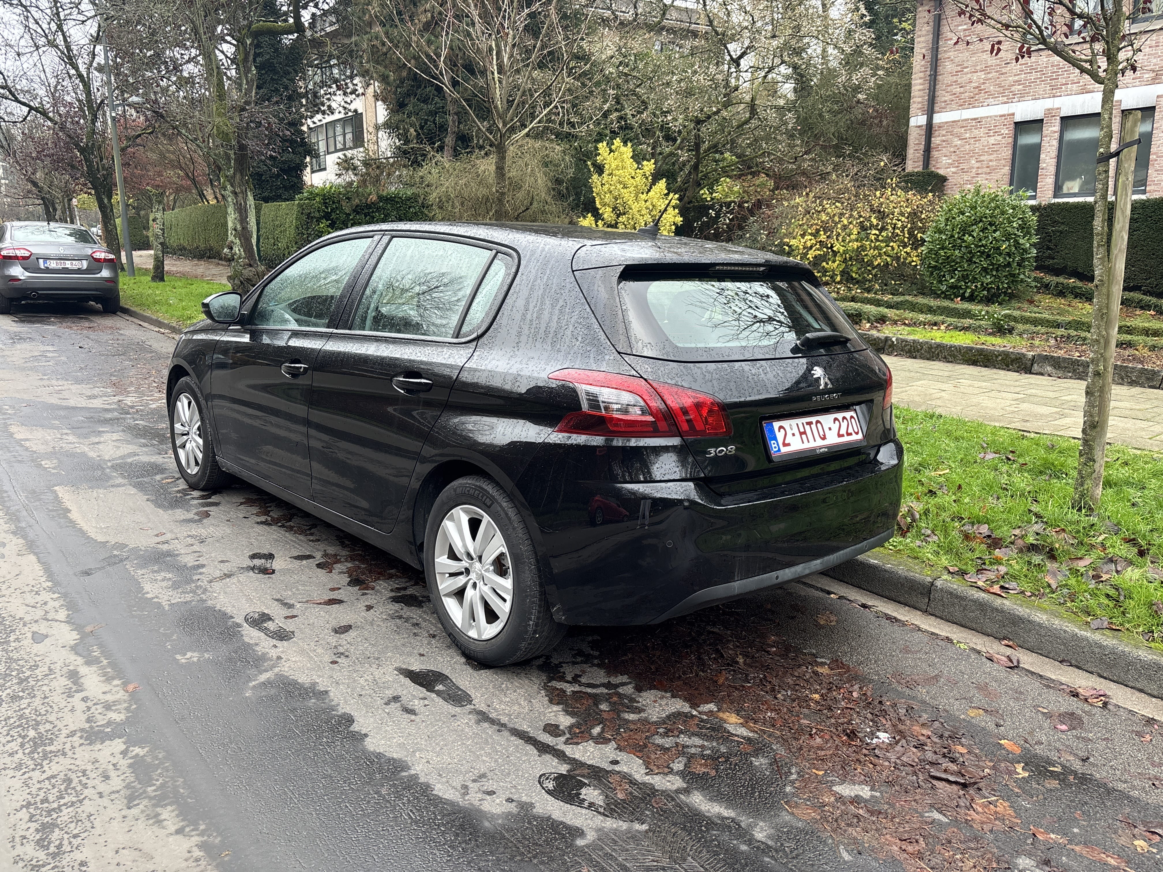 Peugeot 308 avec GPS