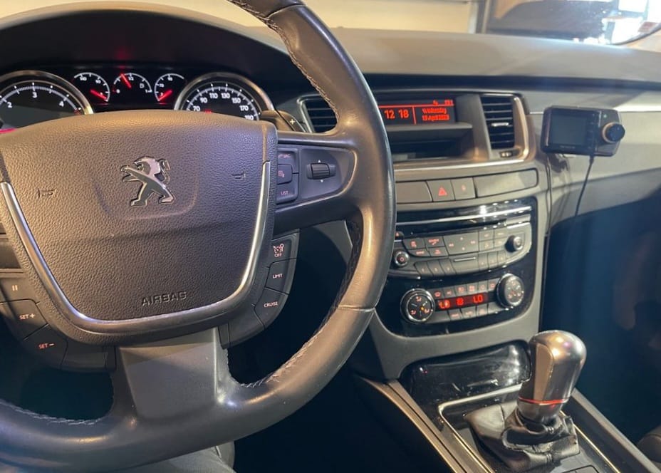 Peugeot 508 SW med Vinterdekk