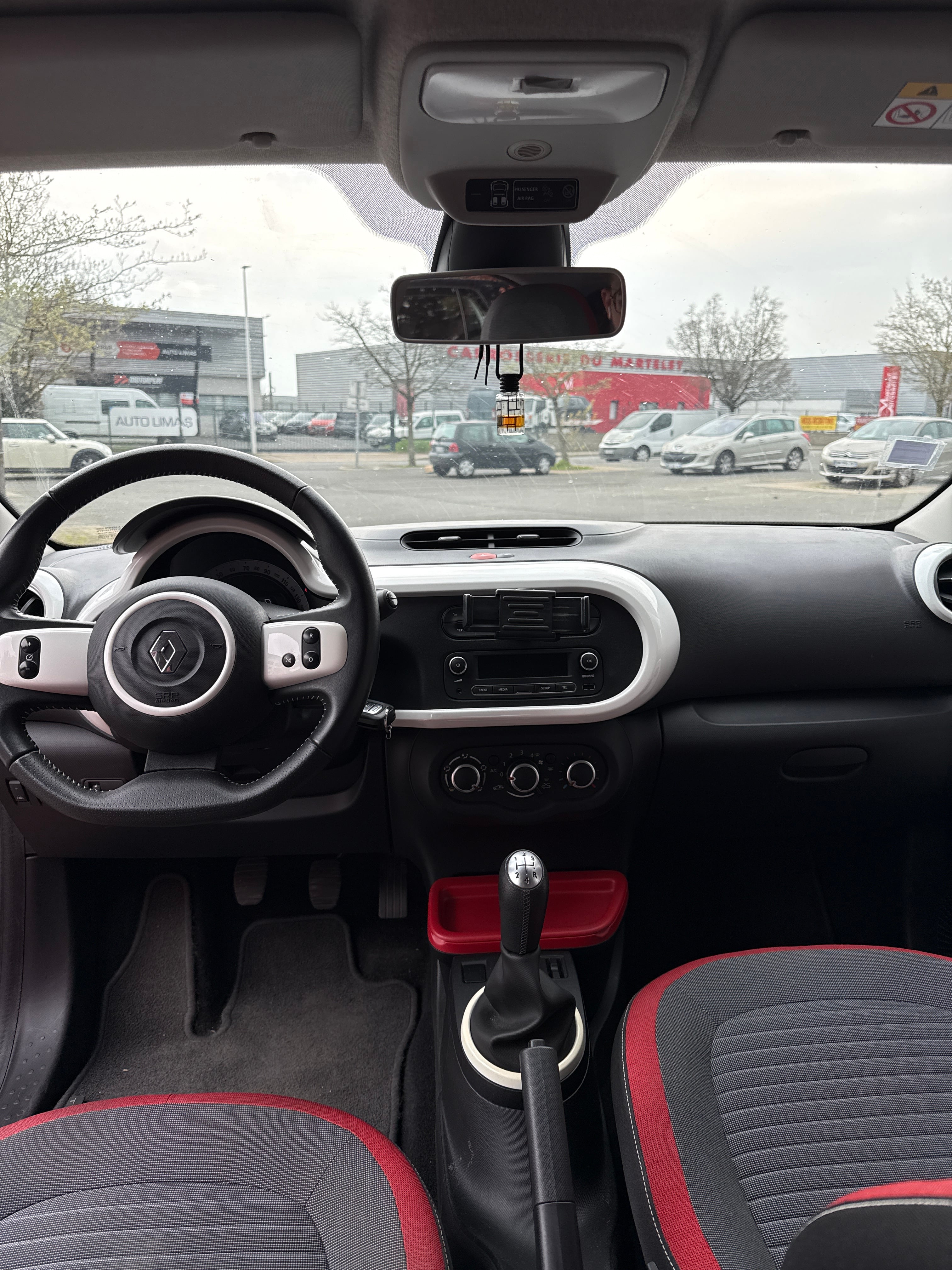 Renault Twingo III avec Audio Bluetooth