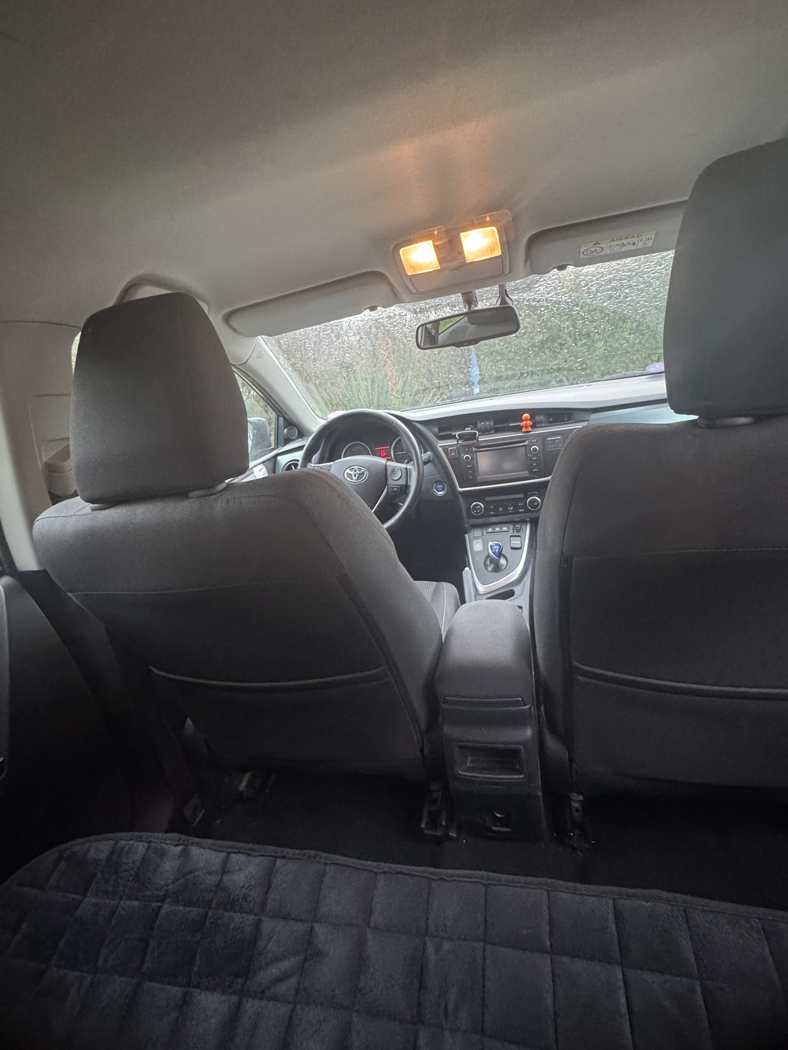 Toyota Auris avec Entrée audio / iPod