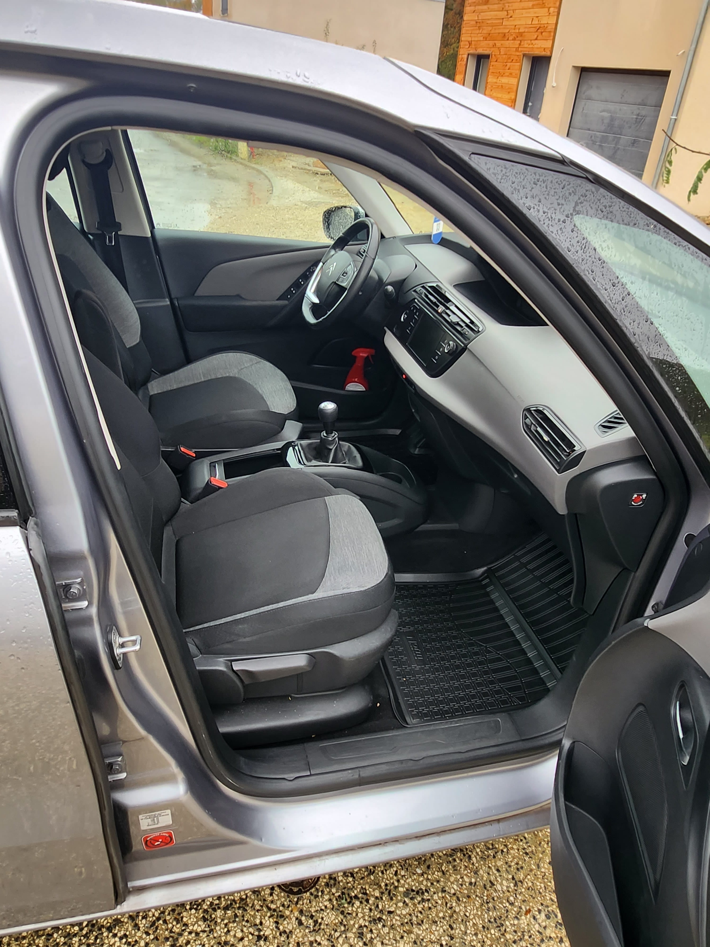 Citroen C4 Grand Picasso avec Régulateur de vitesse