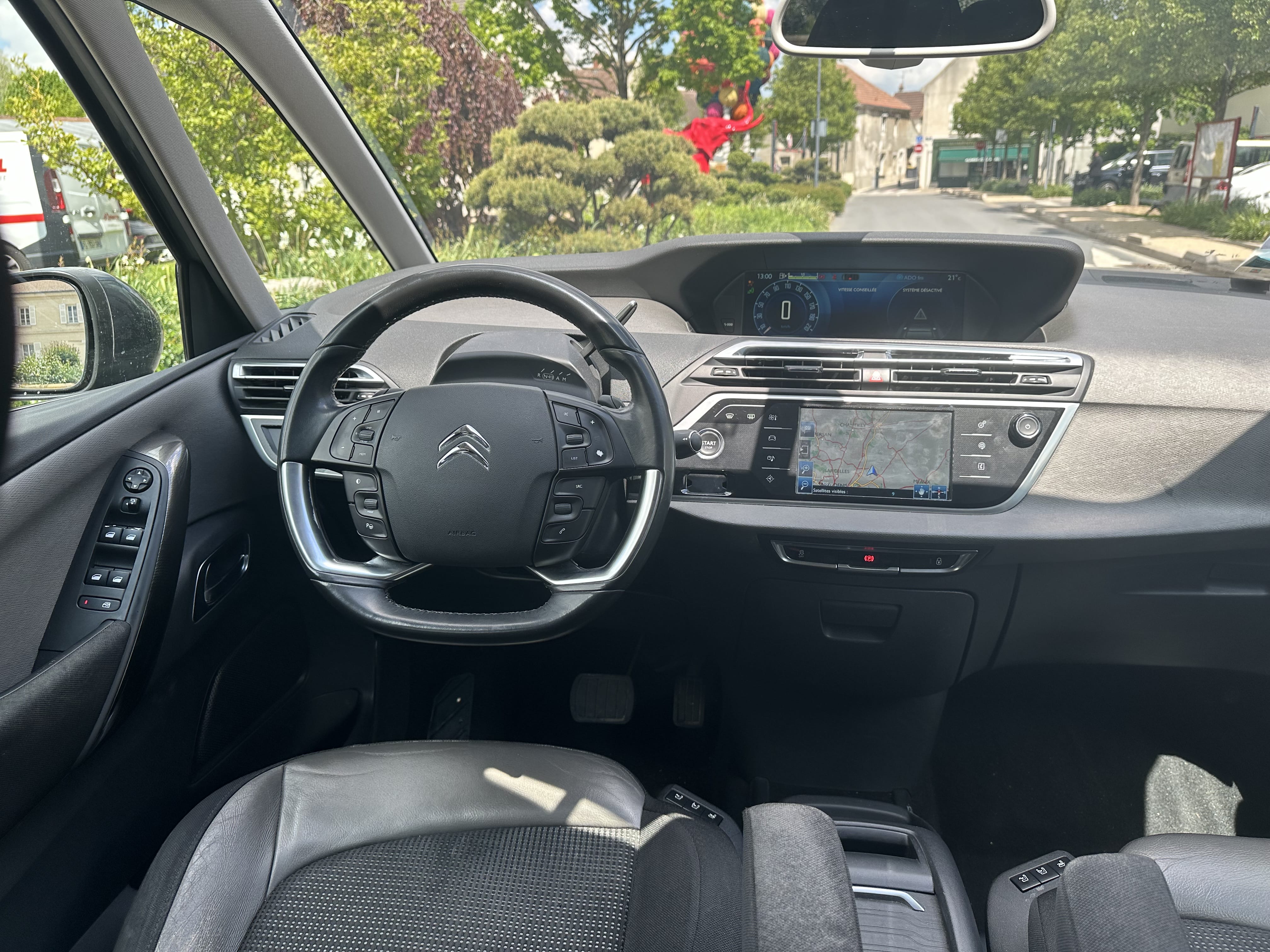 Citroen C4 Grand Spacetourer Automatique avec Siège bébé