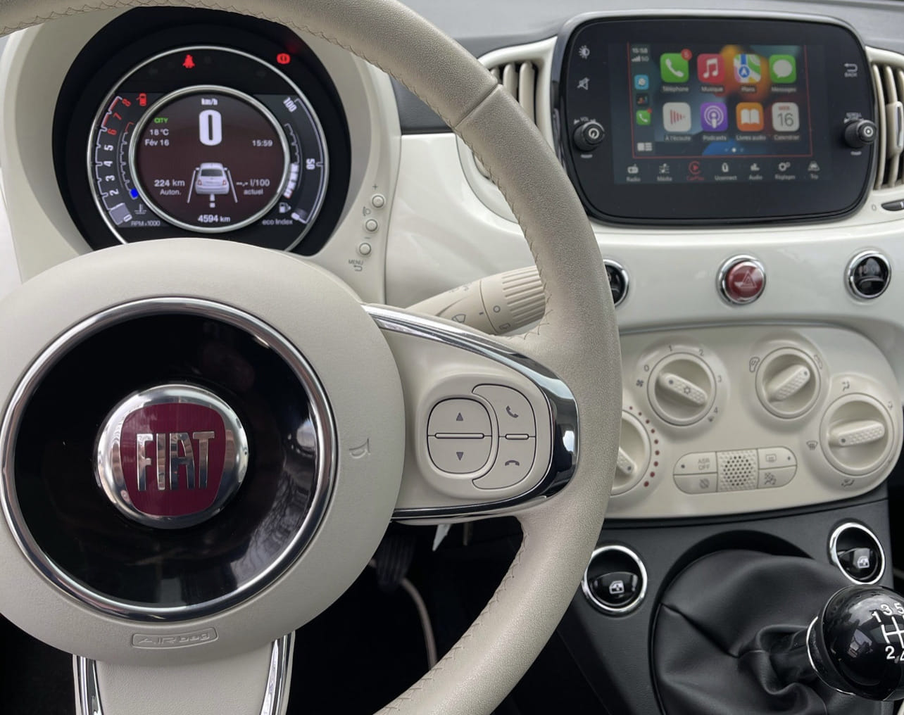 Fiat 500 Lounge 1.2 8v 69ch avec Apple CarPlay