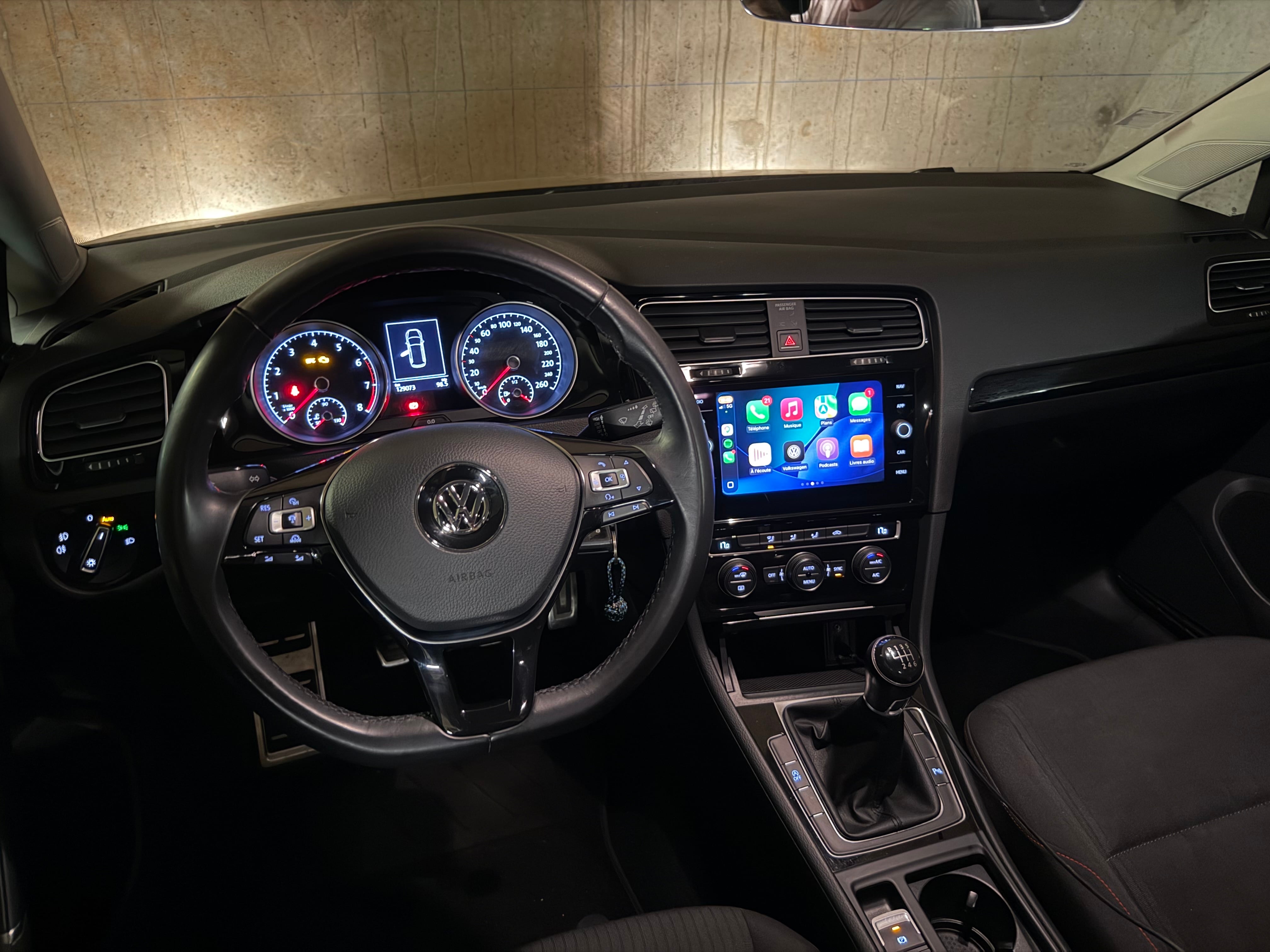Volkswagen Golf Break avec GPS