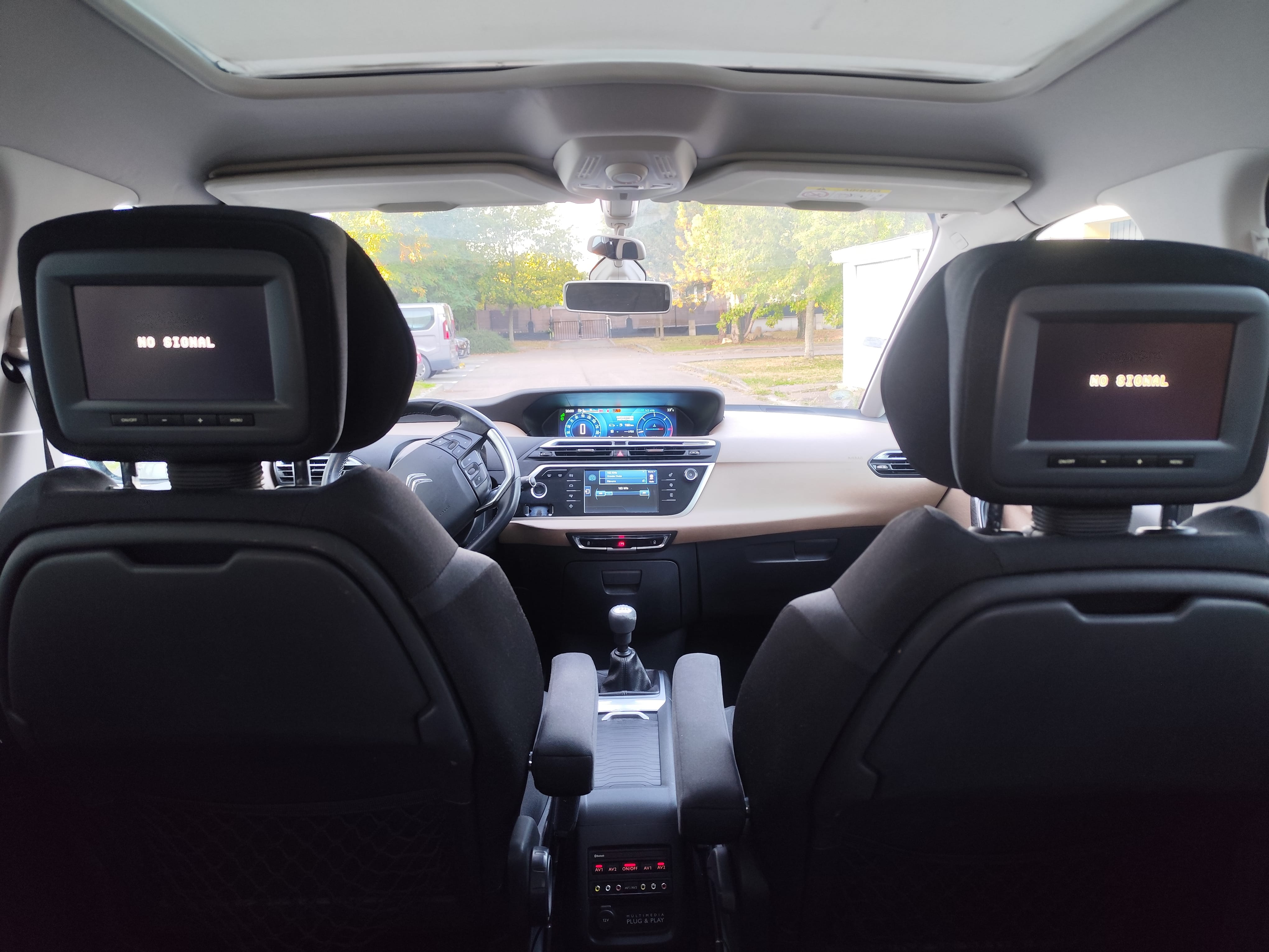 Citroen C4 Grand Picasso avec Siège bébé