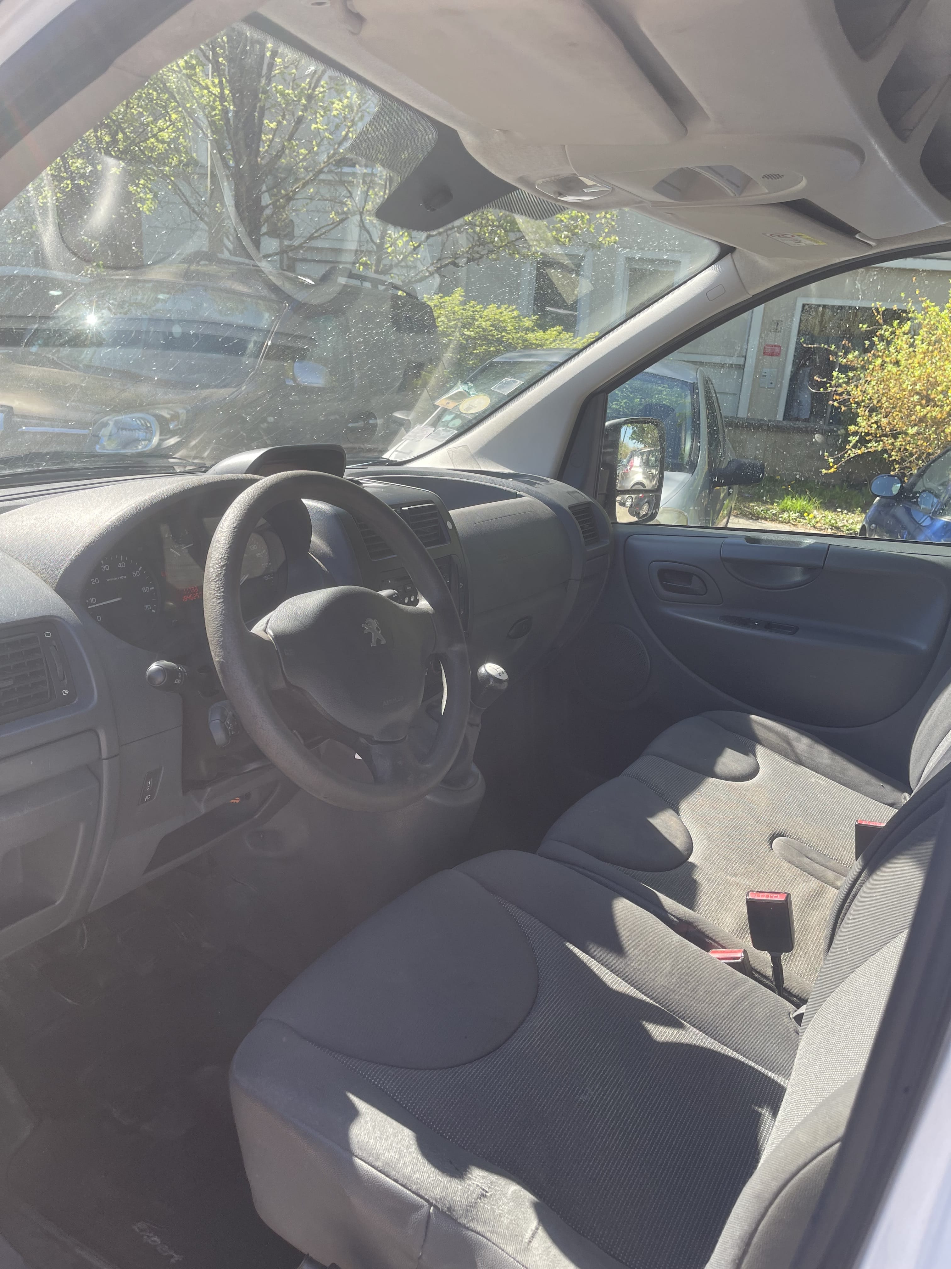 Peugeot Expert avec Port USB