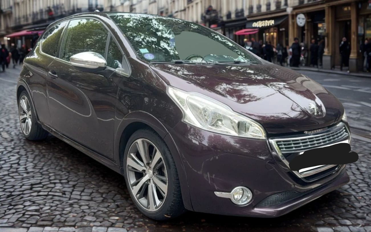 Peugeot 208, 2014, Essence 98, automatique