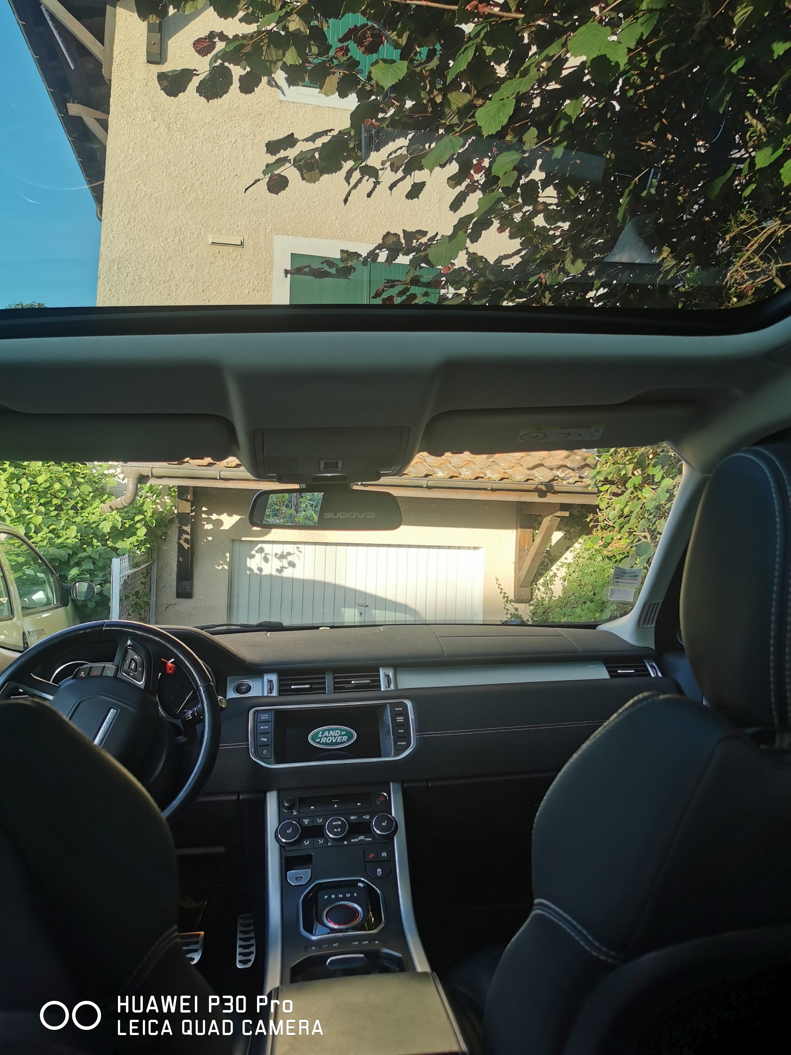 Land-Rover Range Rover Evoque avec Porte-skis