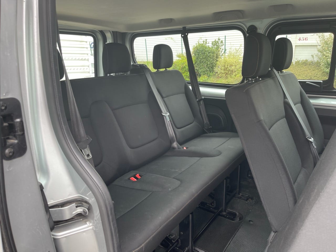 Renault Trafic Passenger avec Chaines
