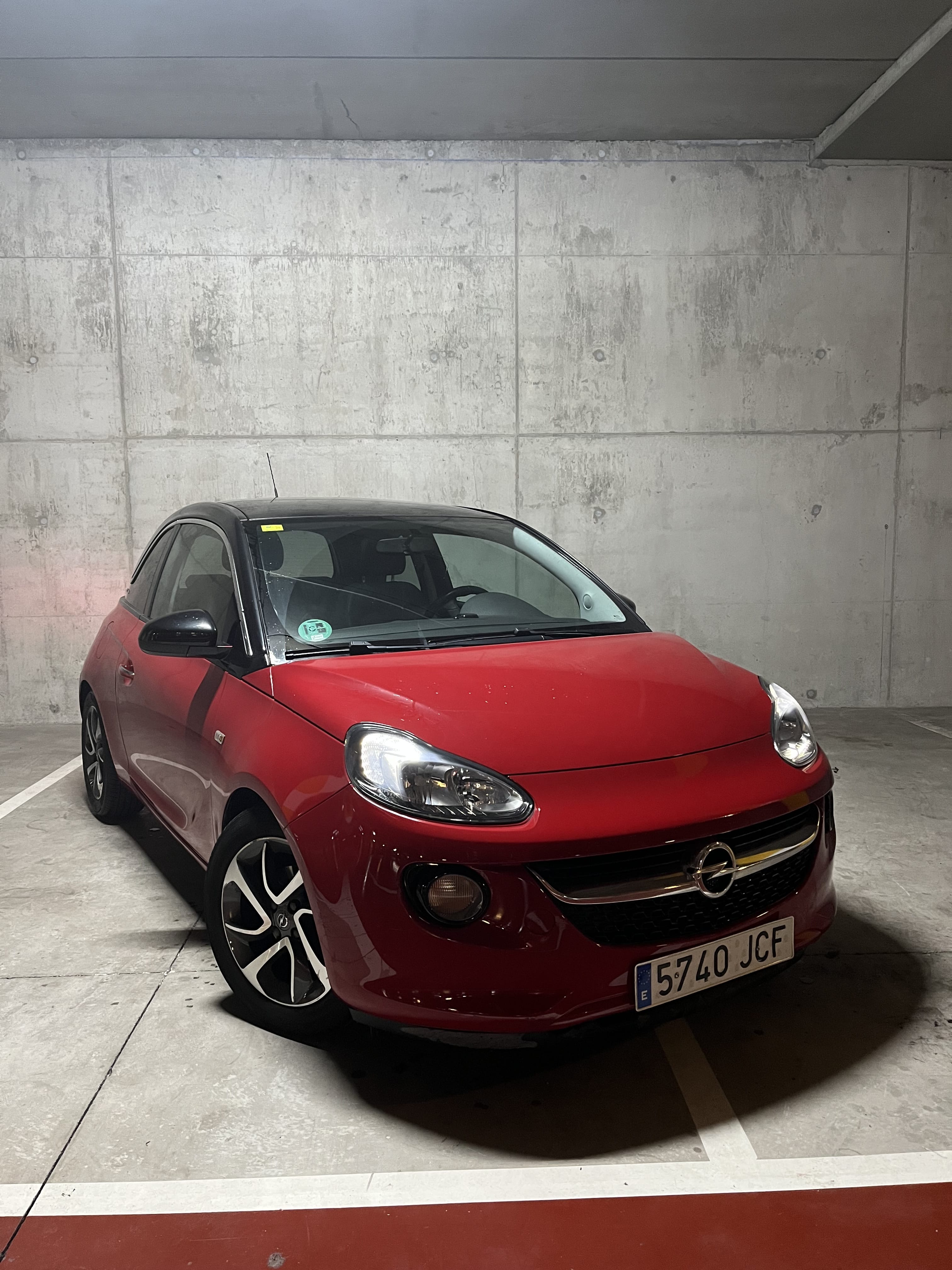Opel Adam, 2015, Gasolina 95