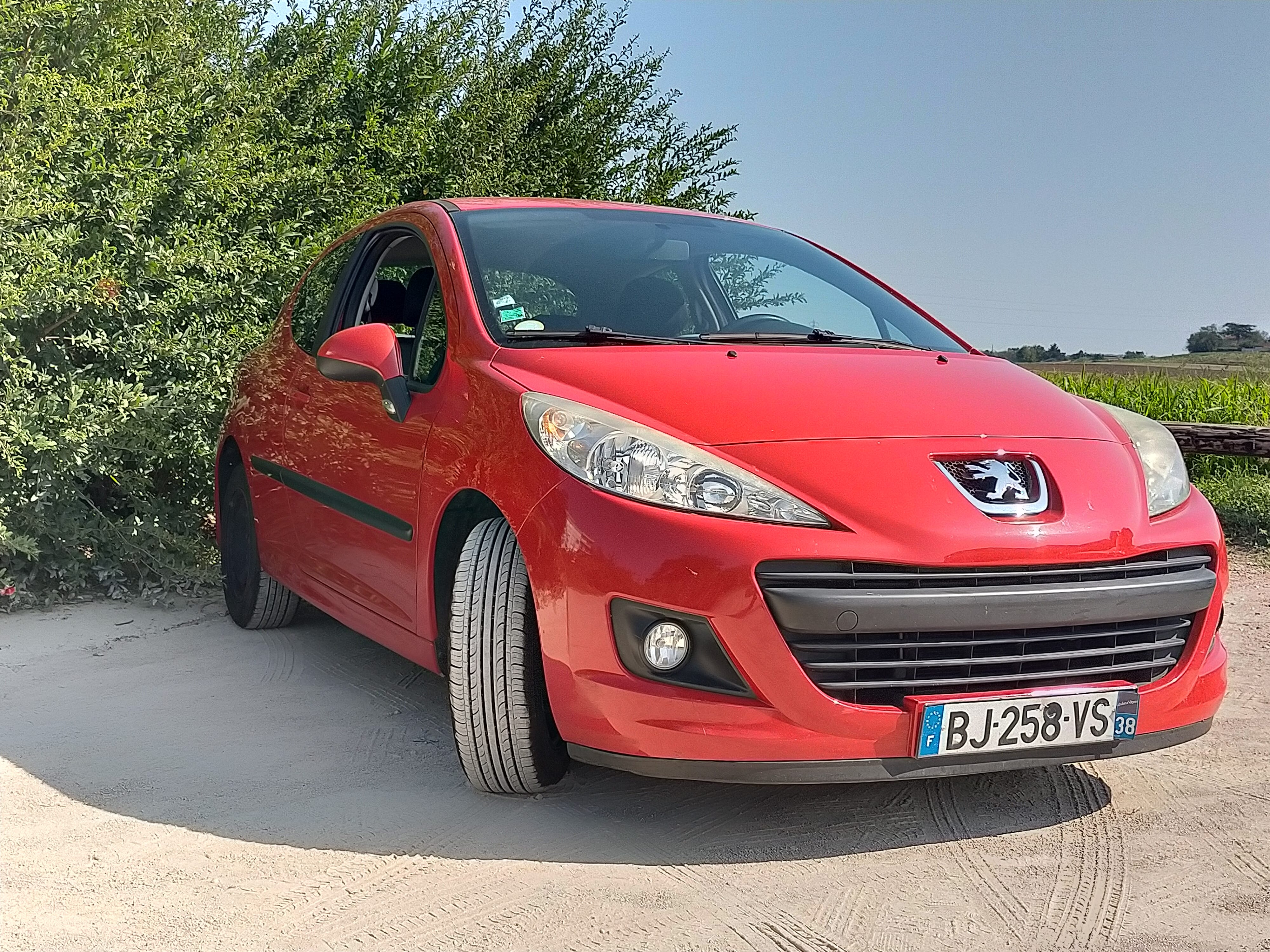 Peugeot 207, 2011, Diesel