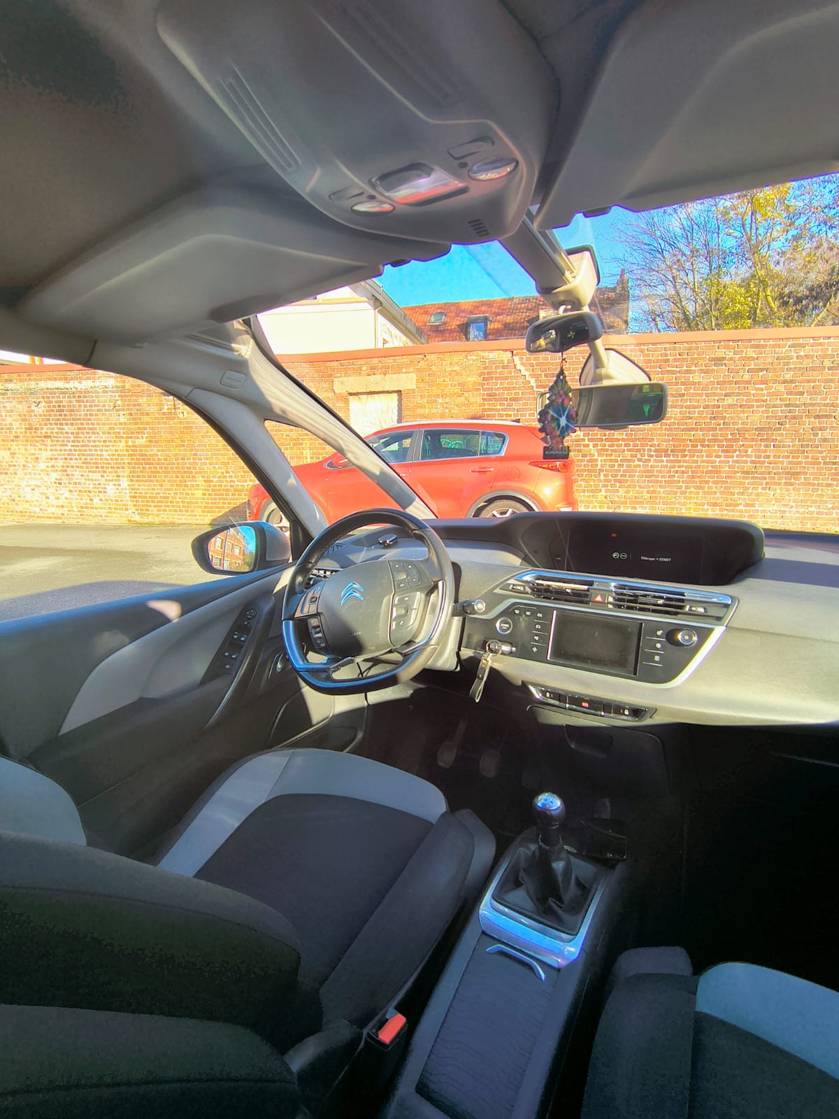 Citroen C4 Grand Picasso 1.6 VTI avec GPS