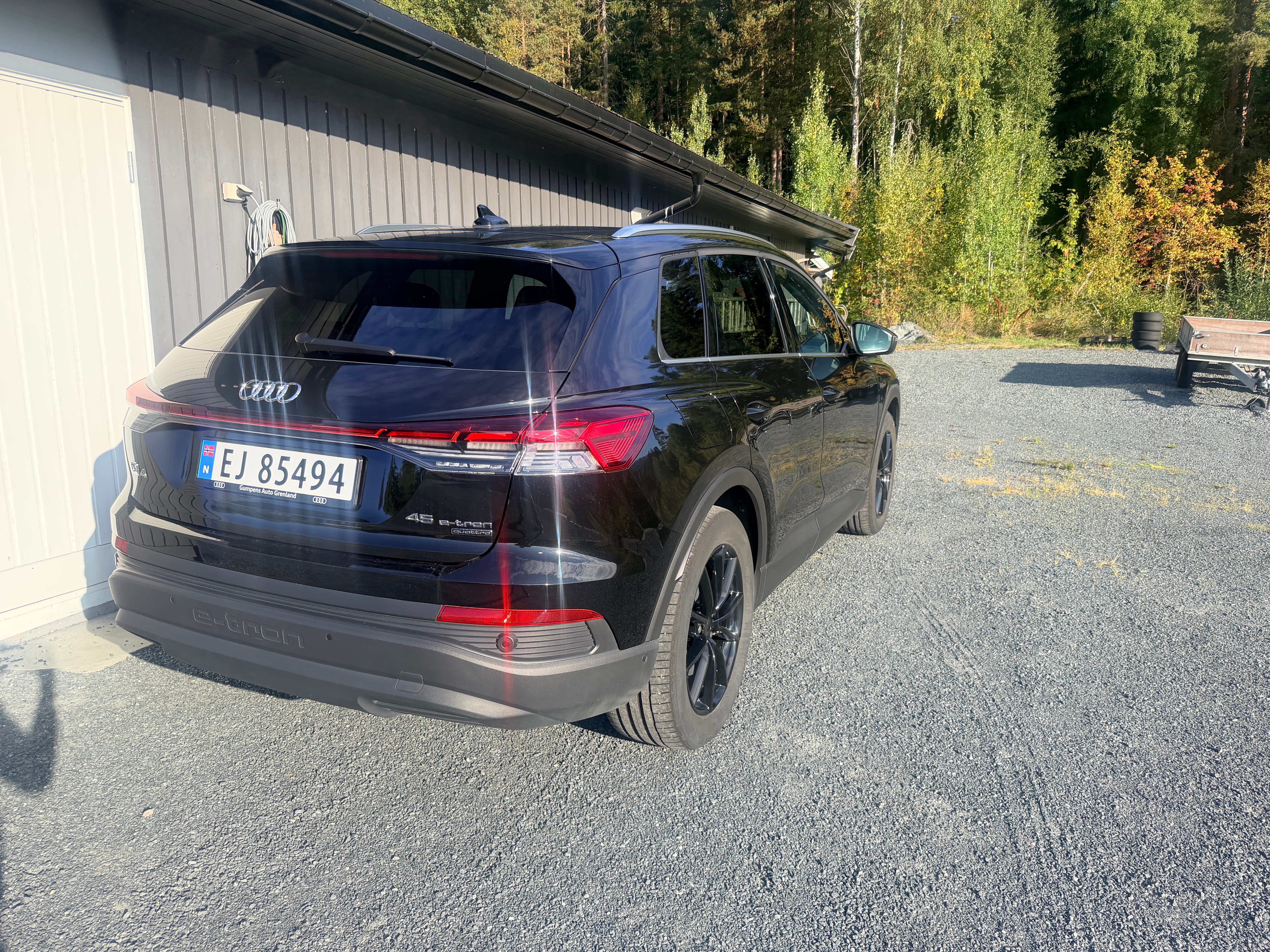 Audi Q4 45 e-tron quattro (AWD) med Ryggekamera