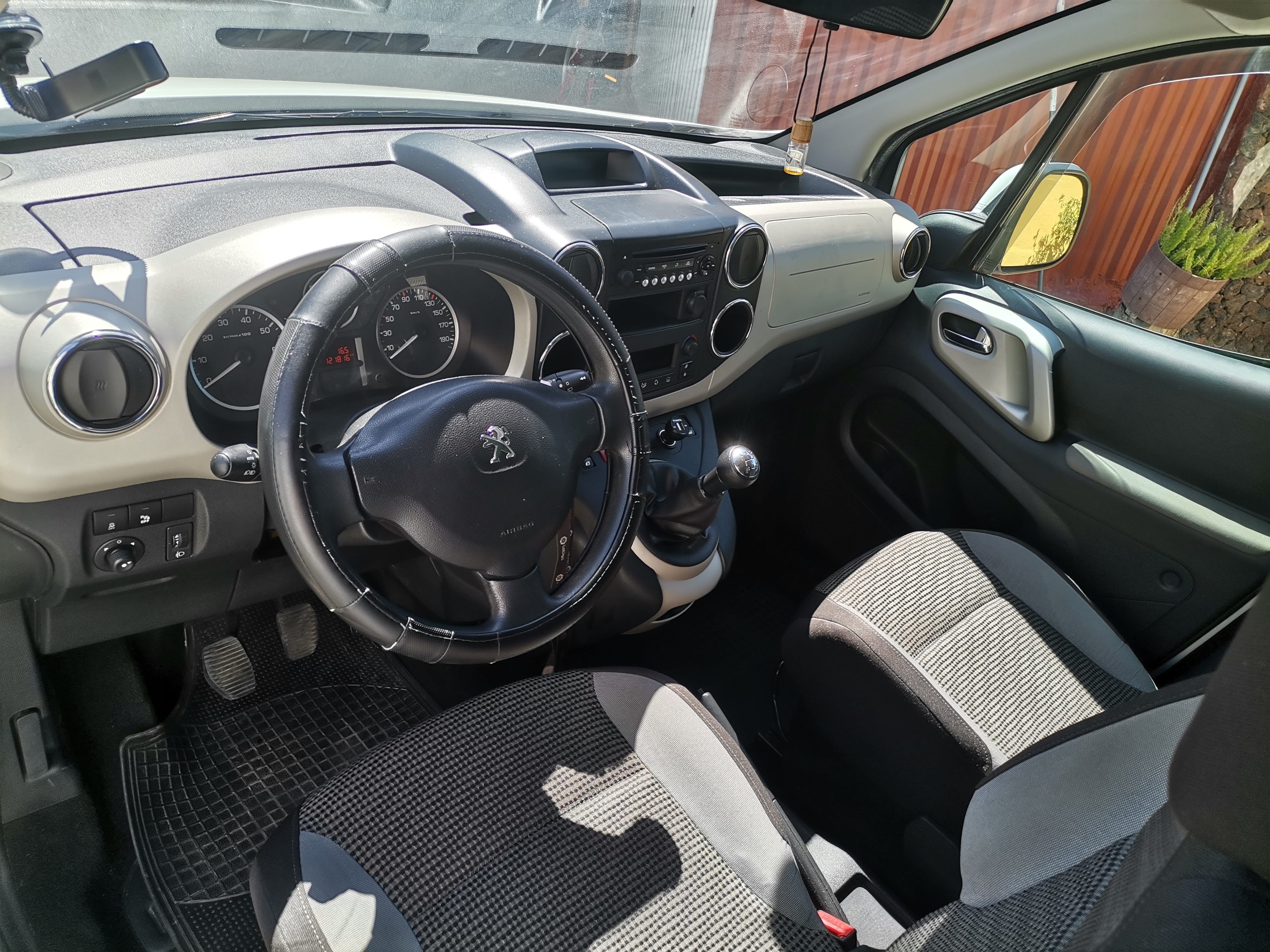 Peugeot Partner Tepee avec Climatisation