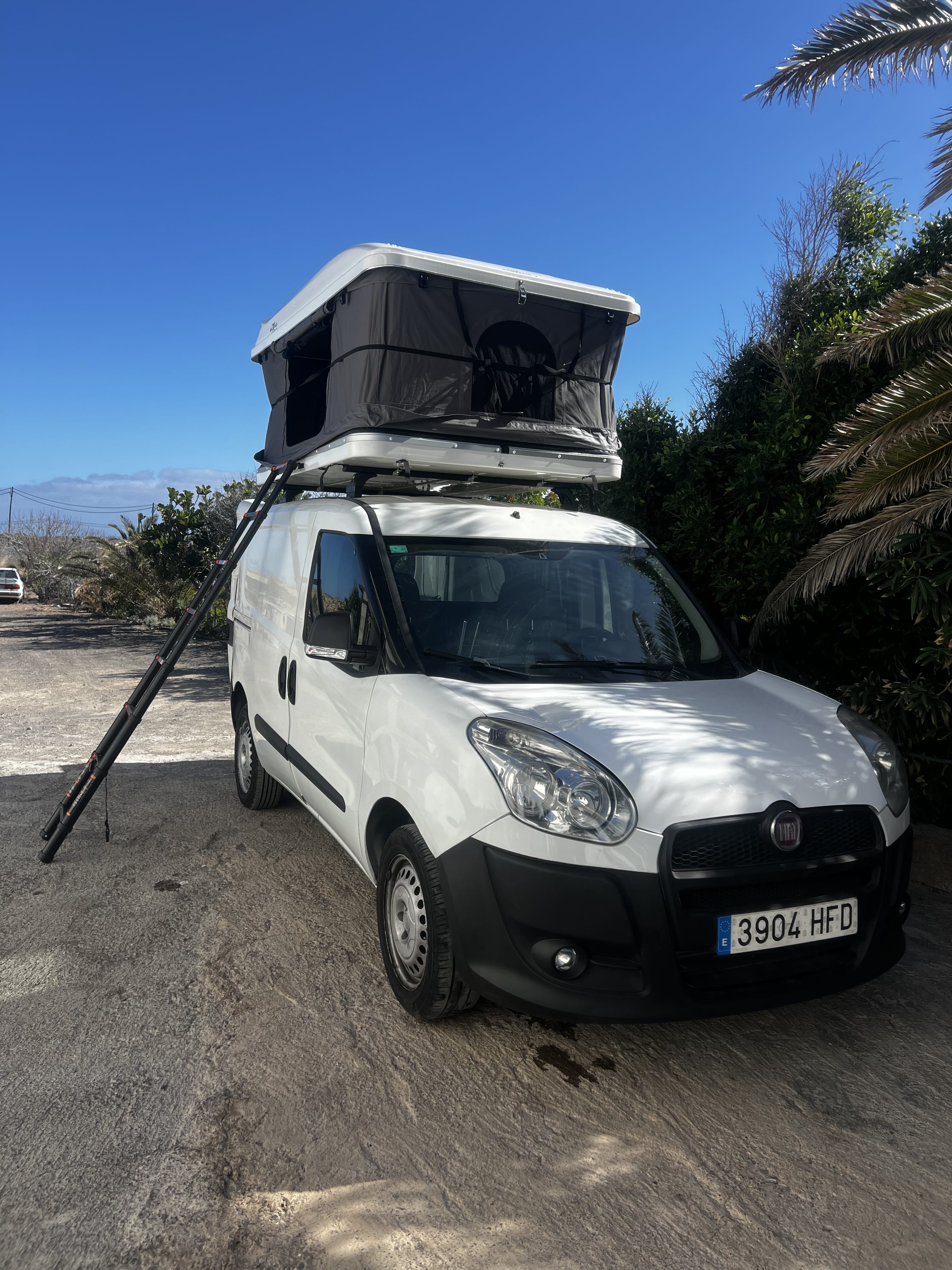 Fiat Doblo Cargo, 2011, Gasolina 95