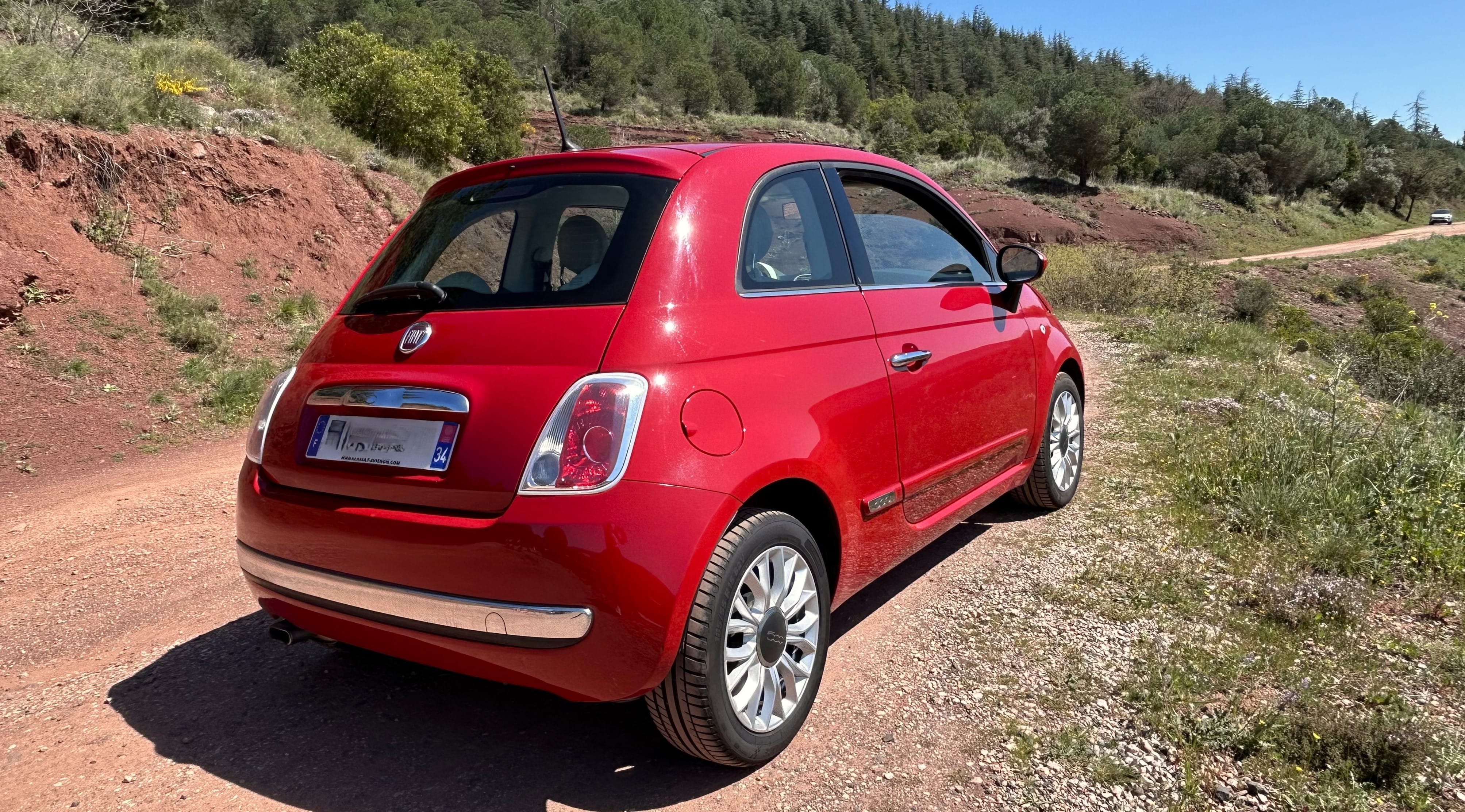 Fiat 500 Lounge Essence avec Audio Bluetooth