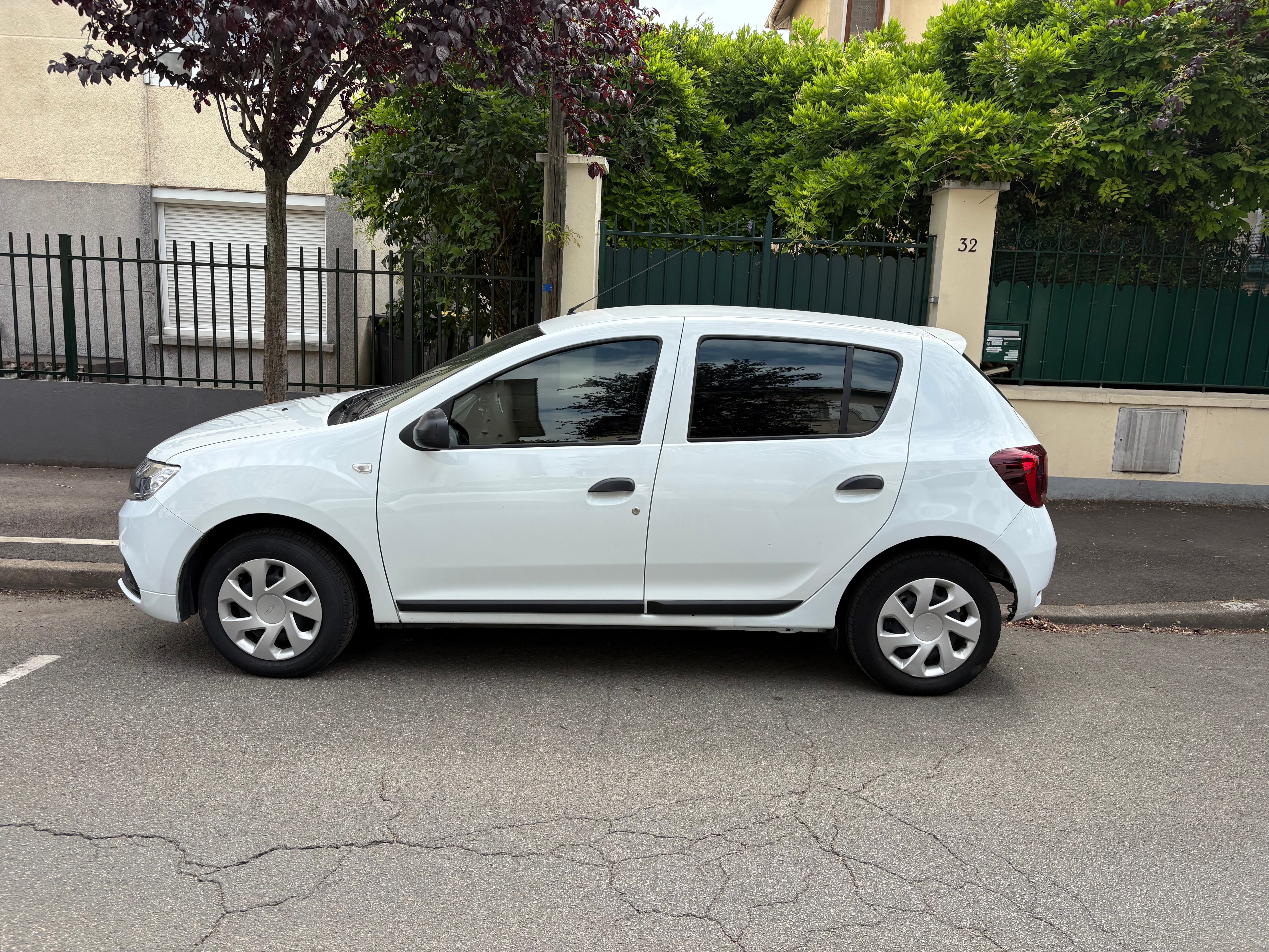 Dacia Sandero Expression avec Audio Bluetooth
