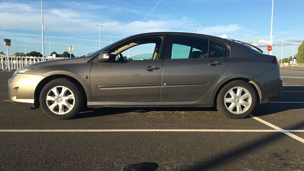 Renault Laguna 1.5 dci 110 cv / Pessac & aéroport Merignac avec Régulateur de vitesse
