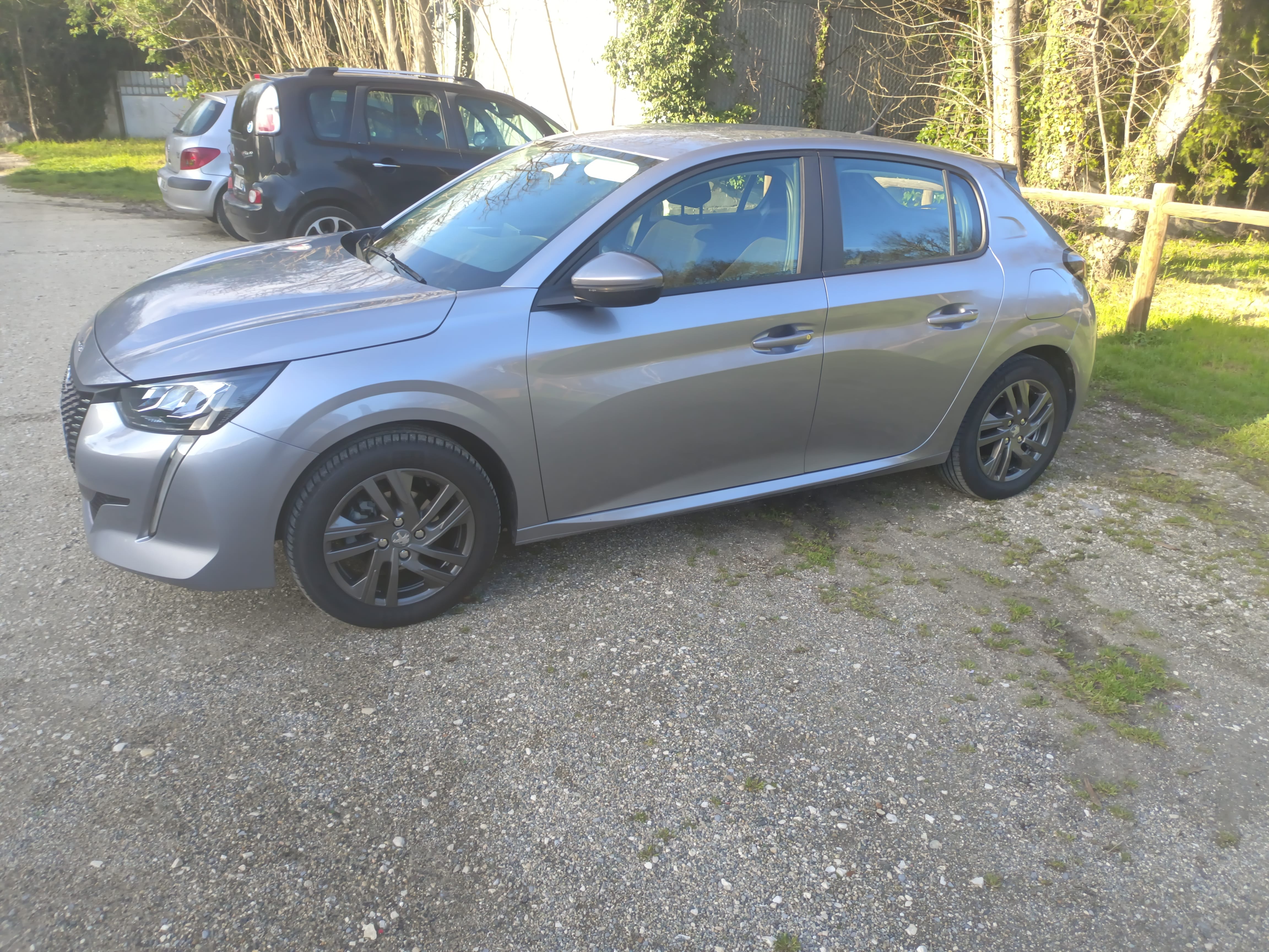 Peugeot 208 avec Climatisation