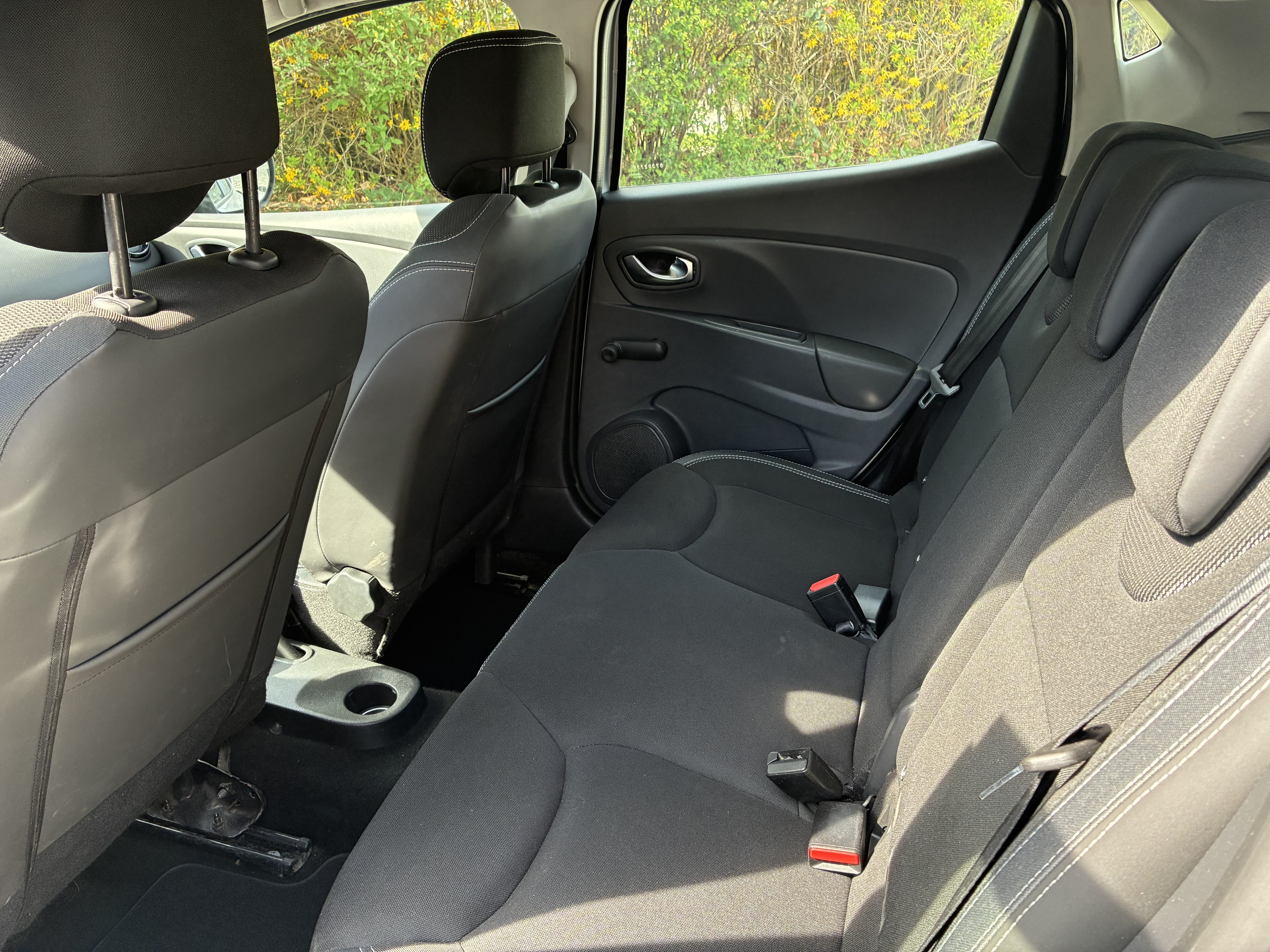 Renault Clio 1.5 DCI avec Entrée audio / iPod