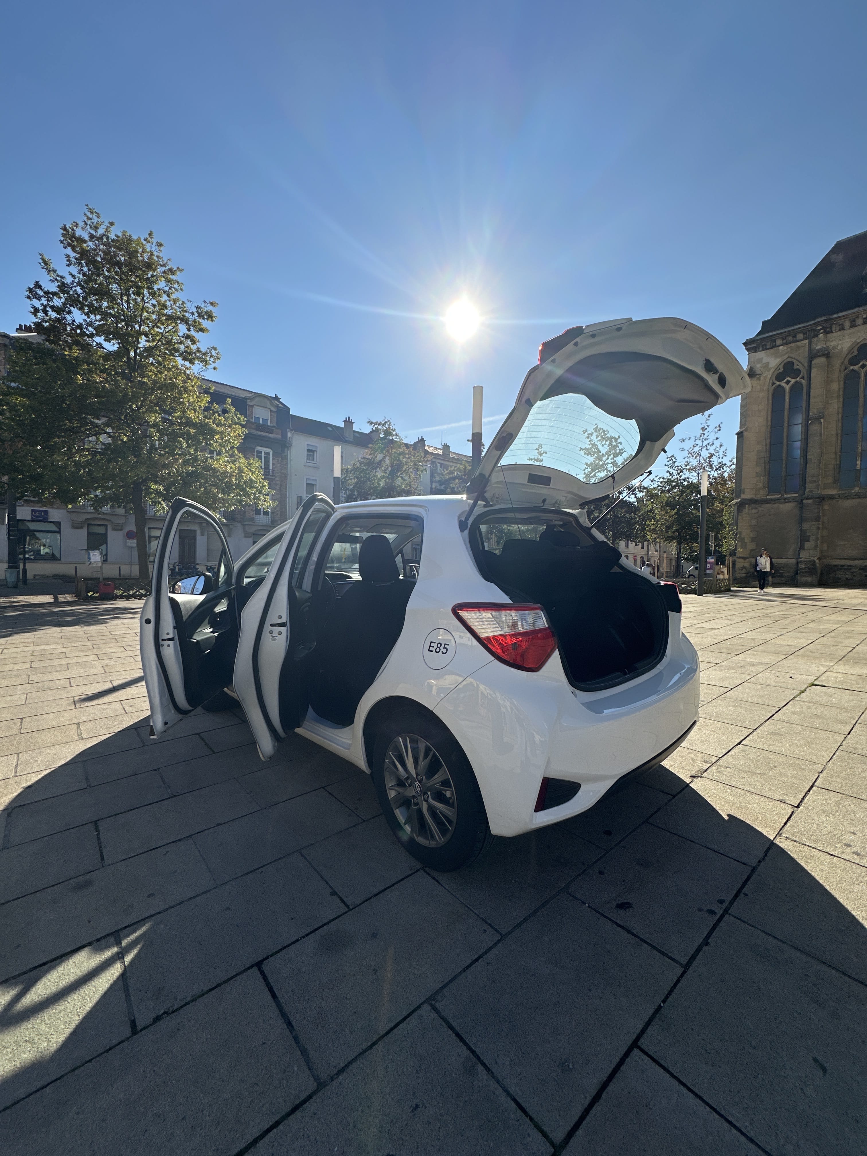 Toyota Yaris Hybride avec Dashcam
