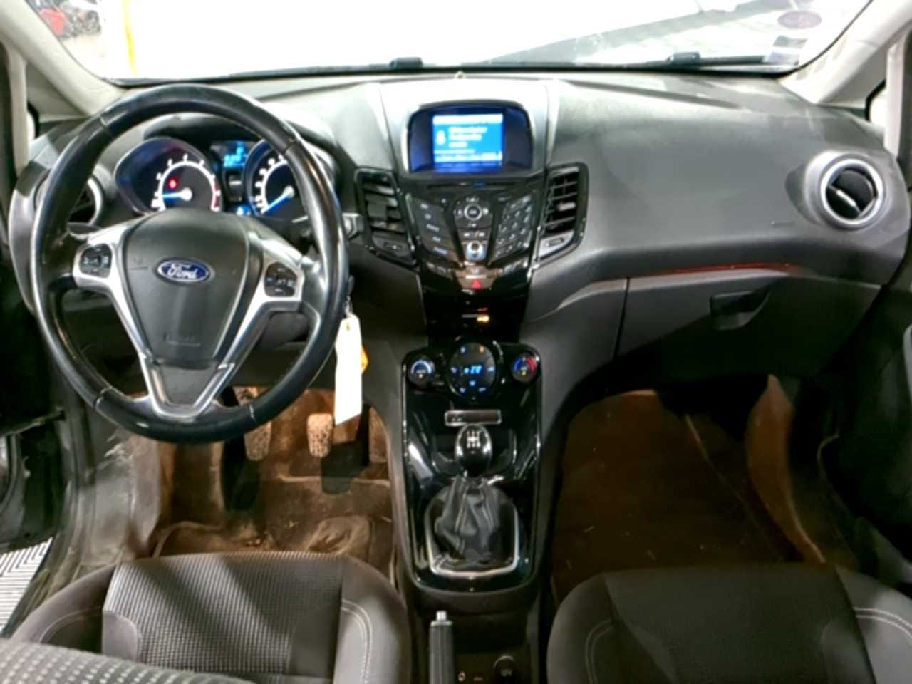 Ford Fiesta avec Régulateur de vitesse