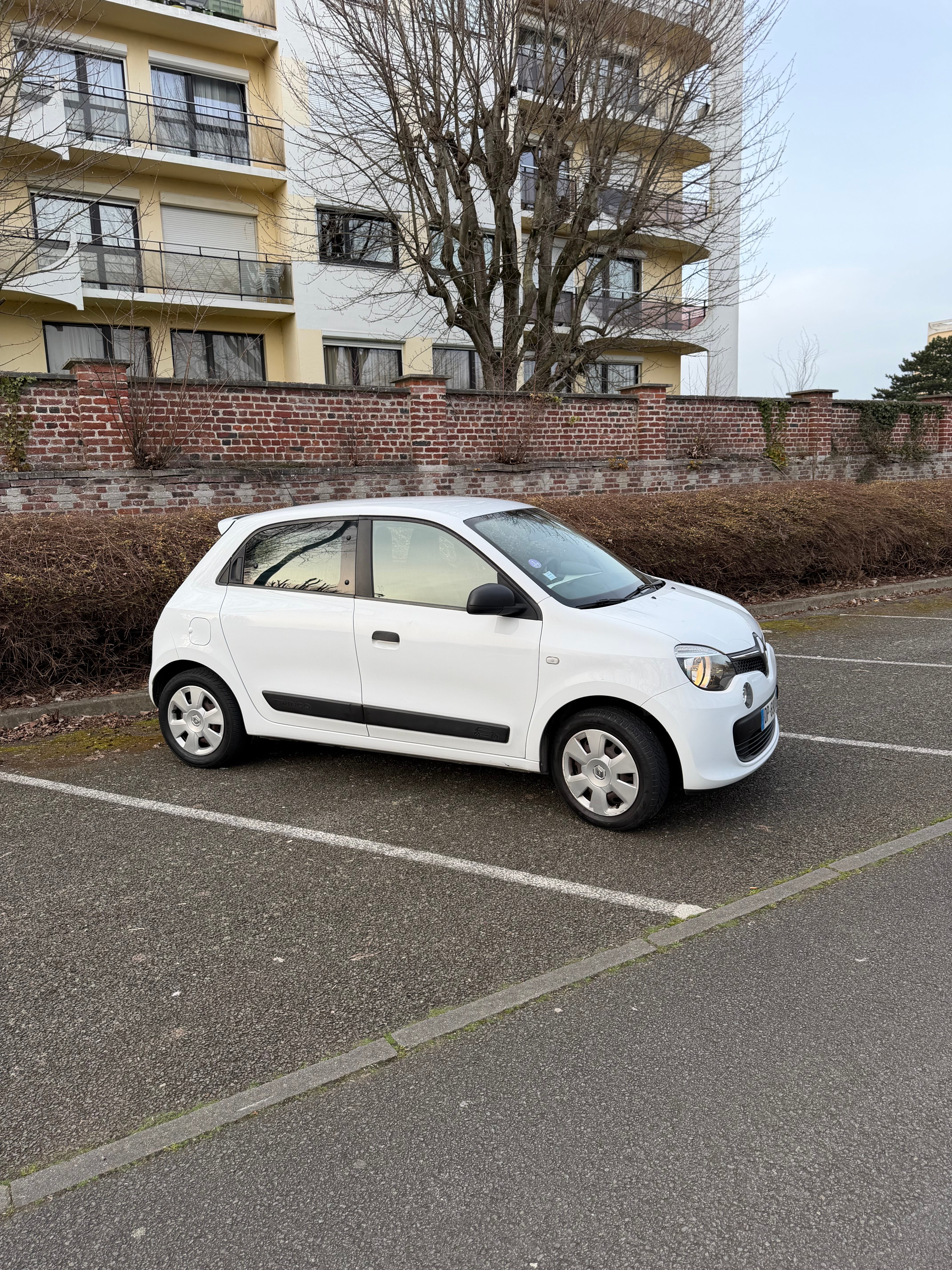 Renault Twingo III, 2015, Essence 95
