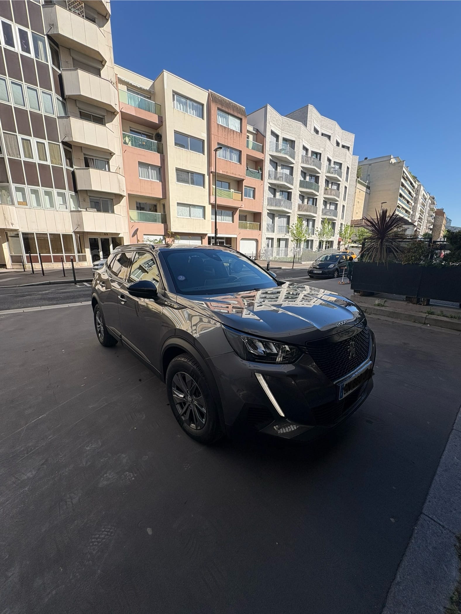 Peugeot 2008, 2023, Essence 95, automatique