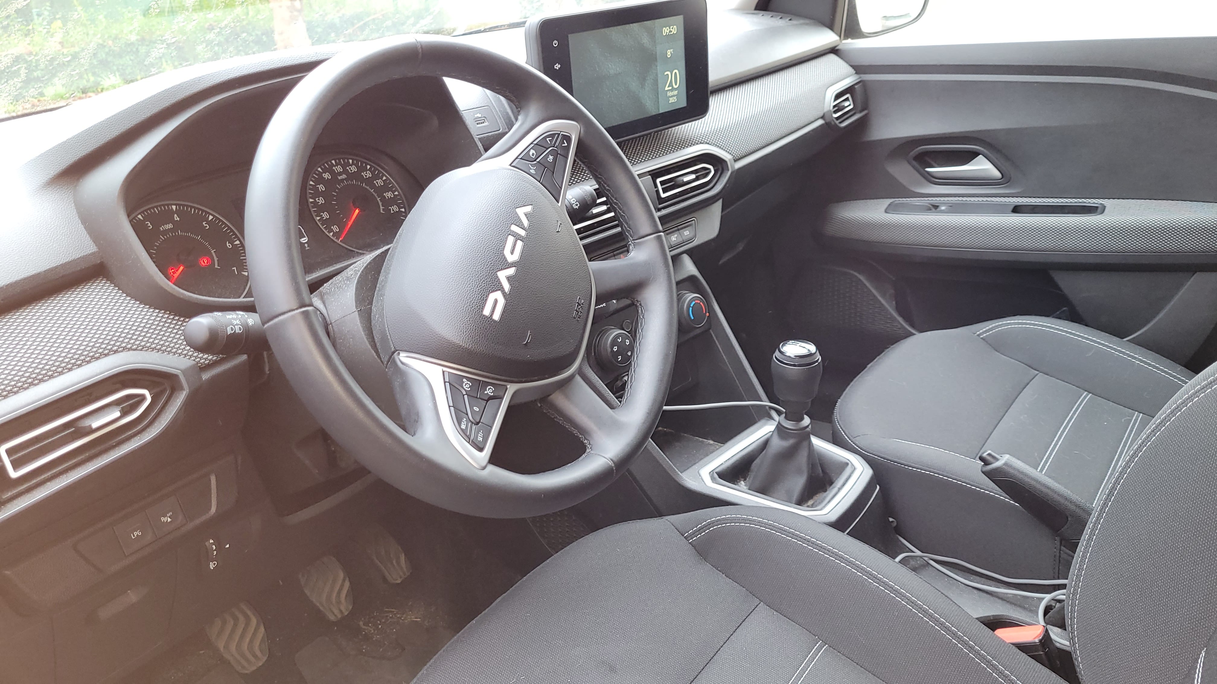 Dacia Jogger avec Coffre de toit