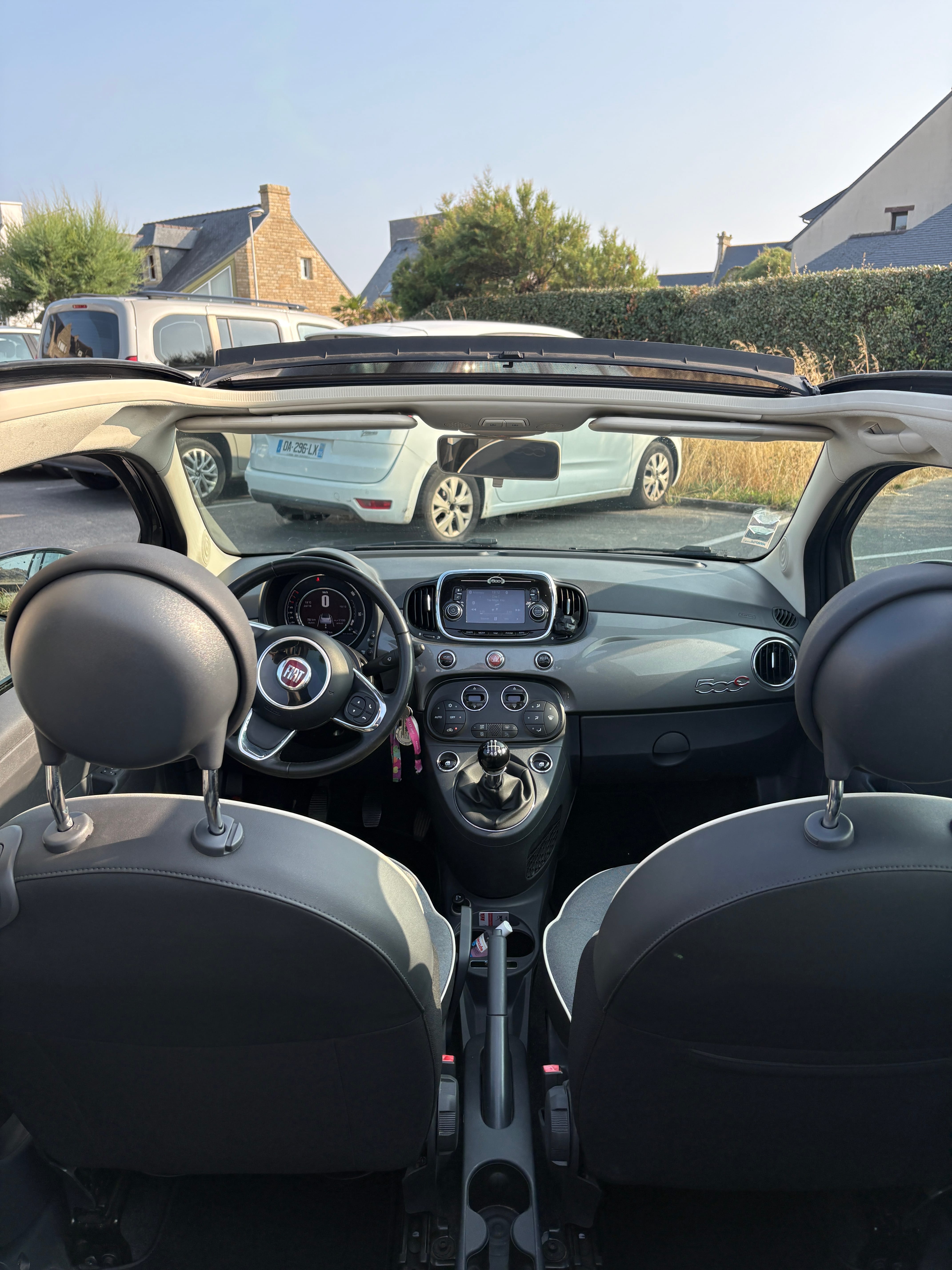 Fiat 500 C avec Autoradio