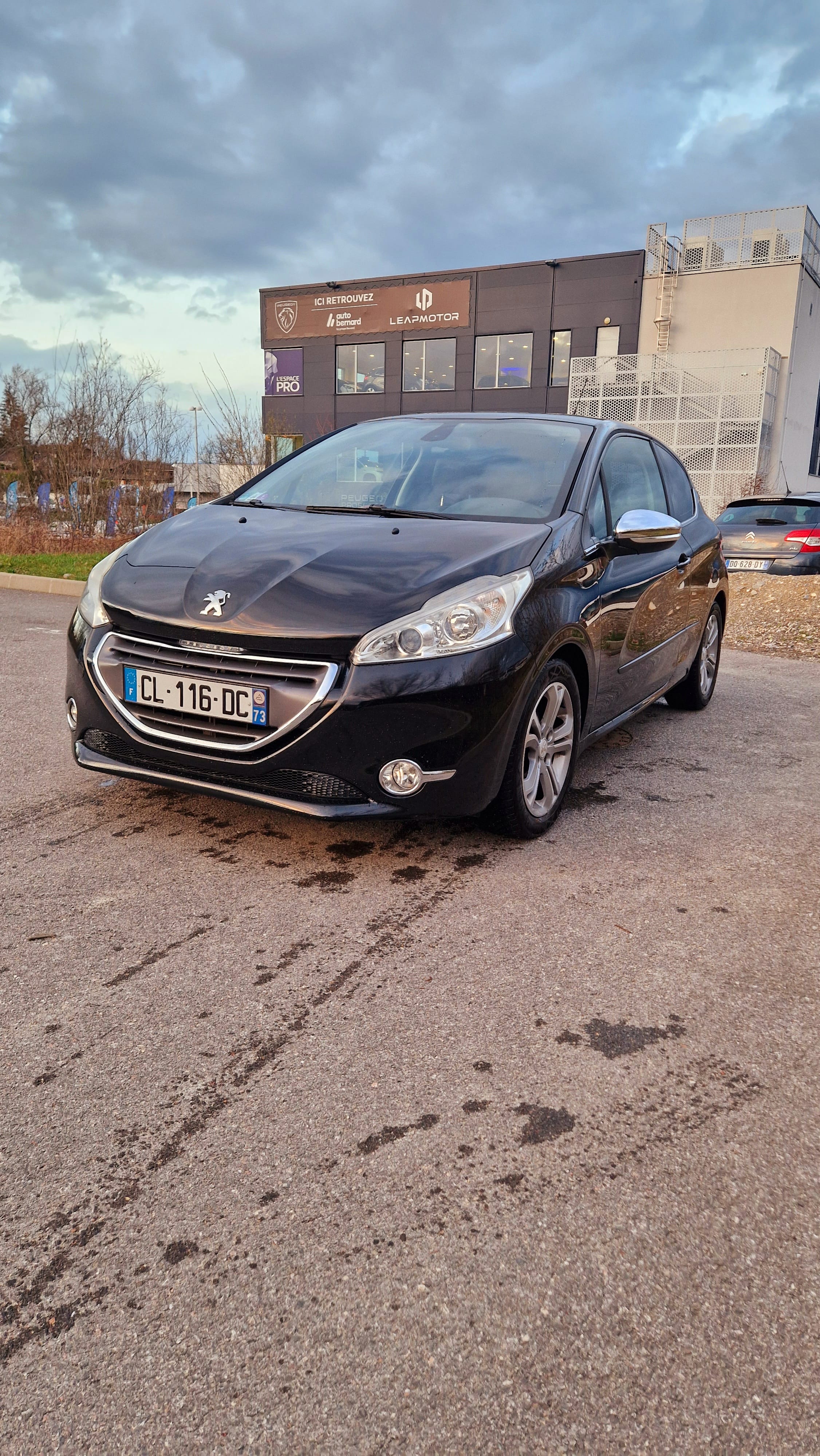 Peugeot 208 1.6 vti 120cv, 2012, Essence 95