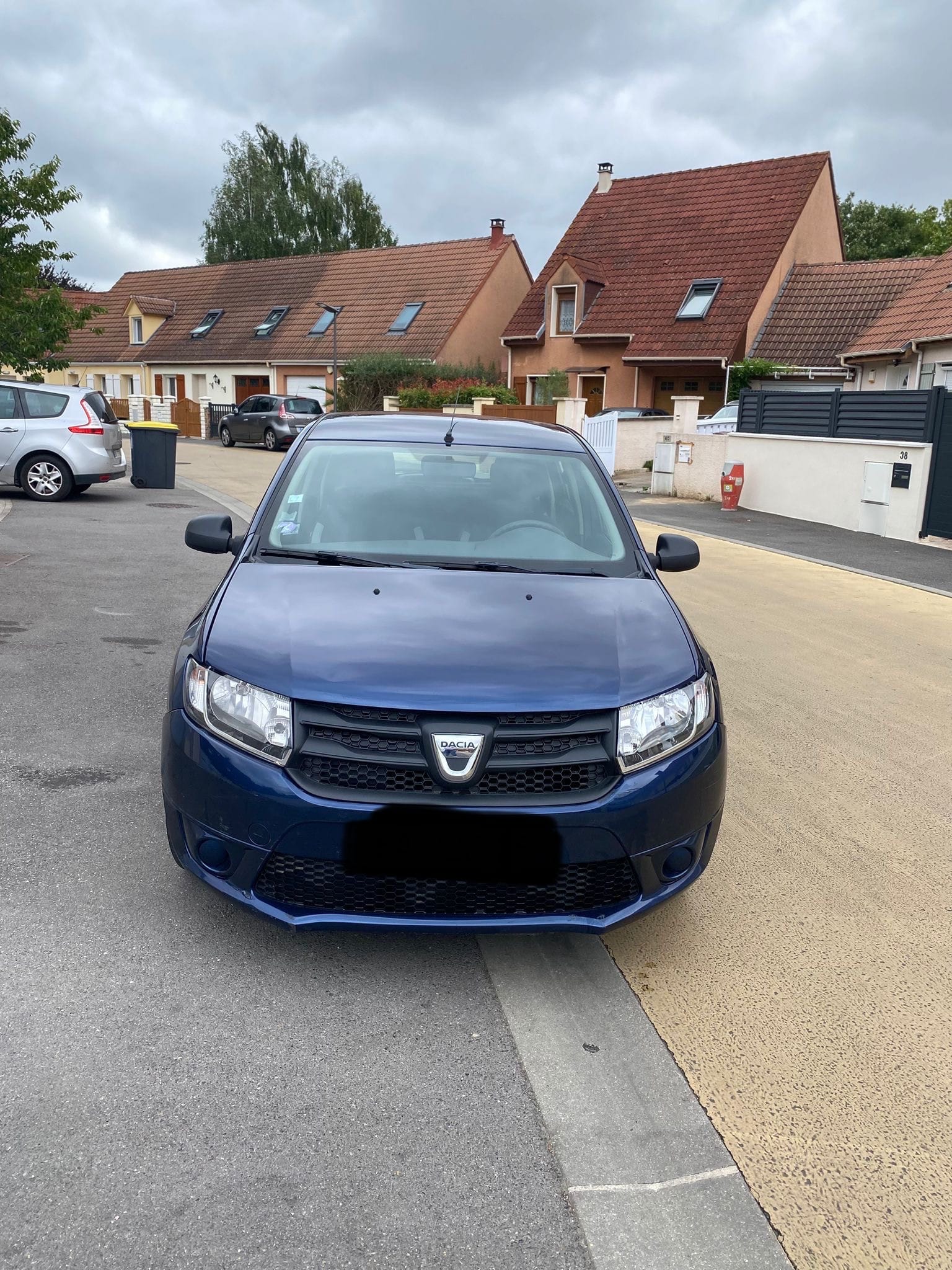 Dacia Sandero avec Entrée audio / iPod