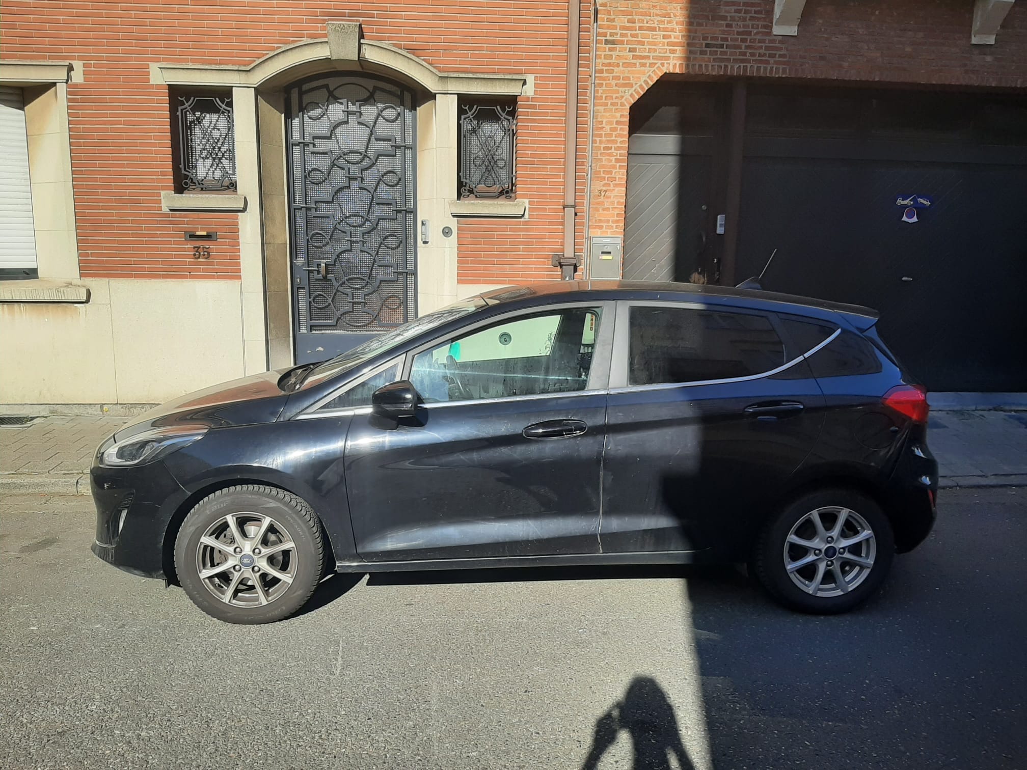 Ford Fiesta avec Climatisation