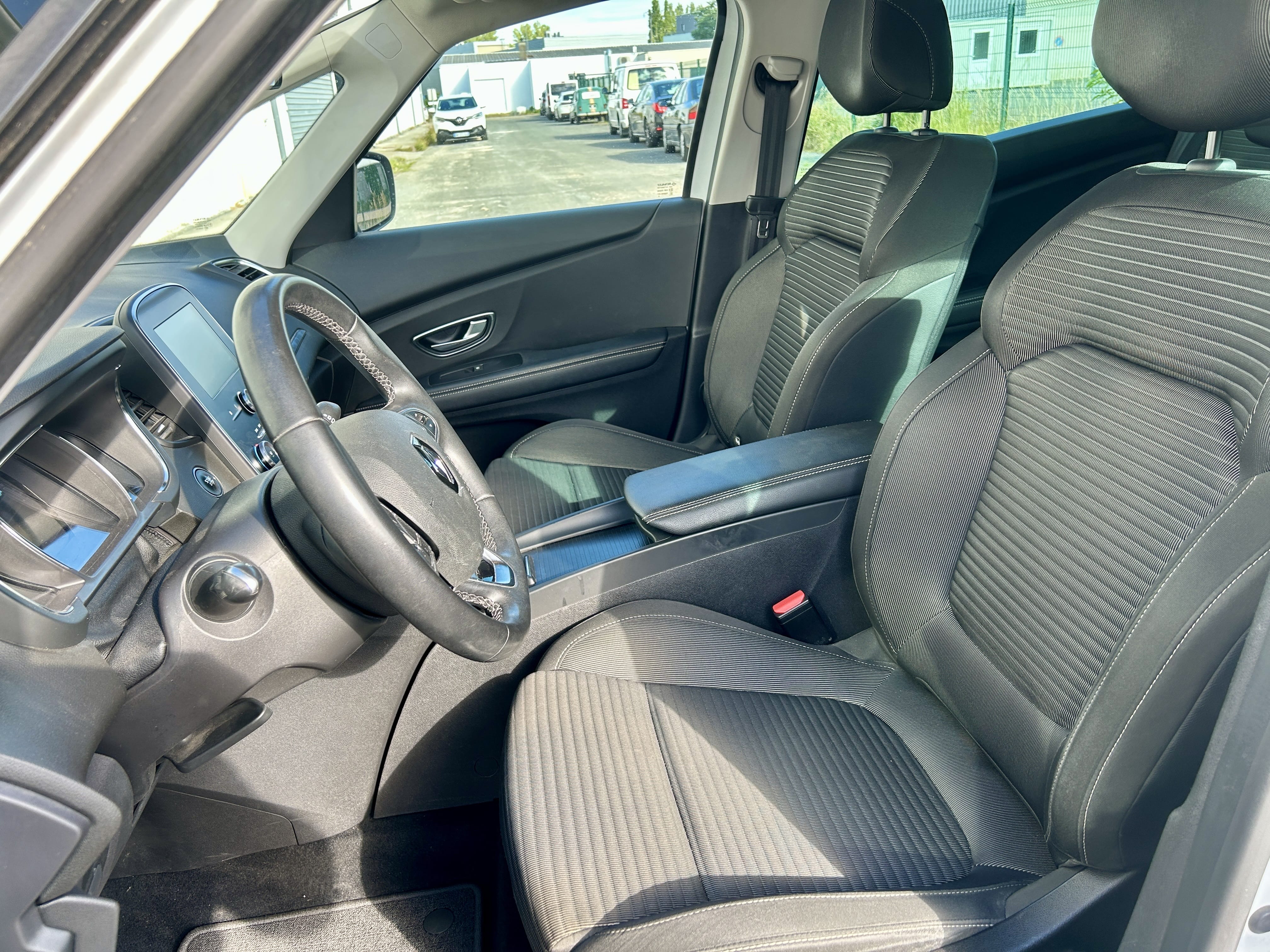 Renault Scenic avec Régulateur de vitesse