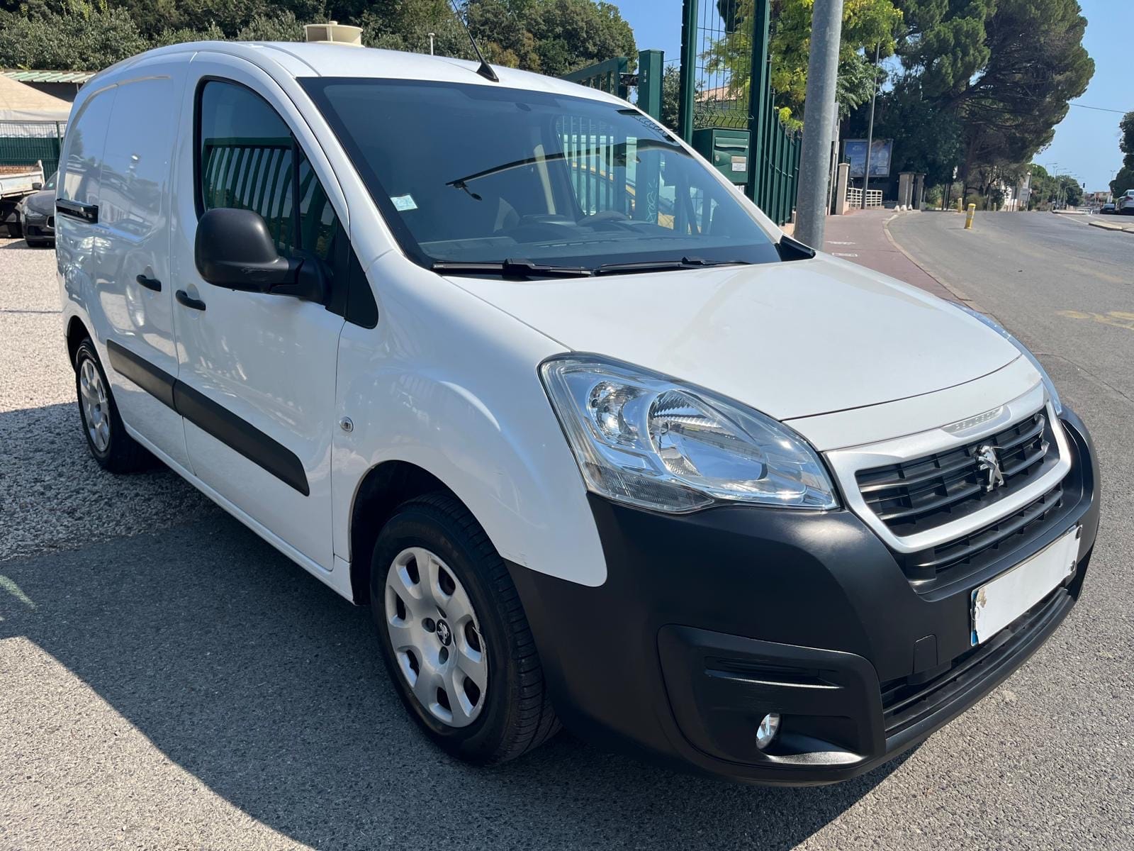 Peugeot Partner avec Climatisation